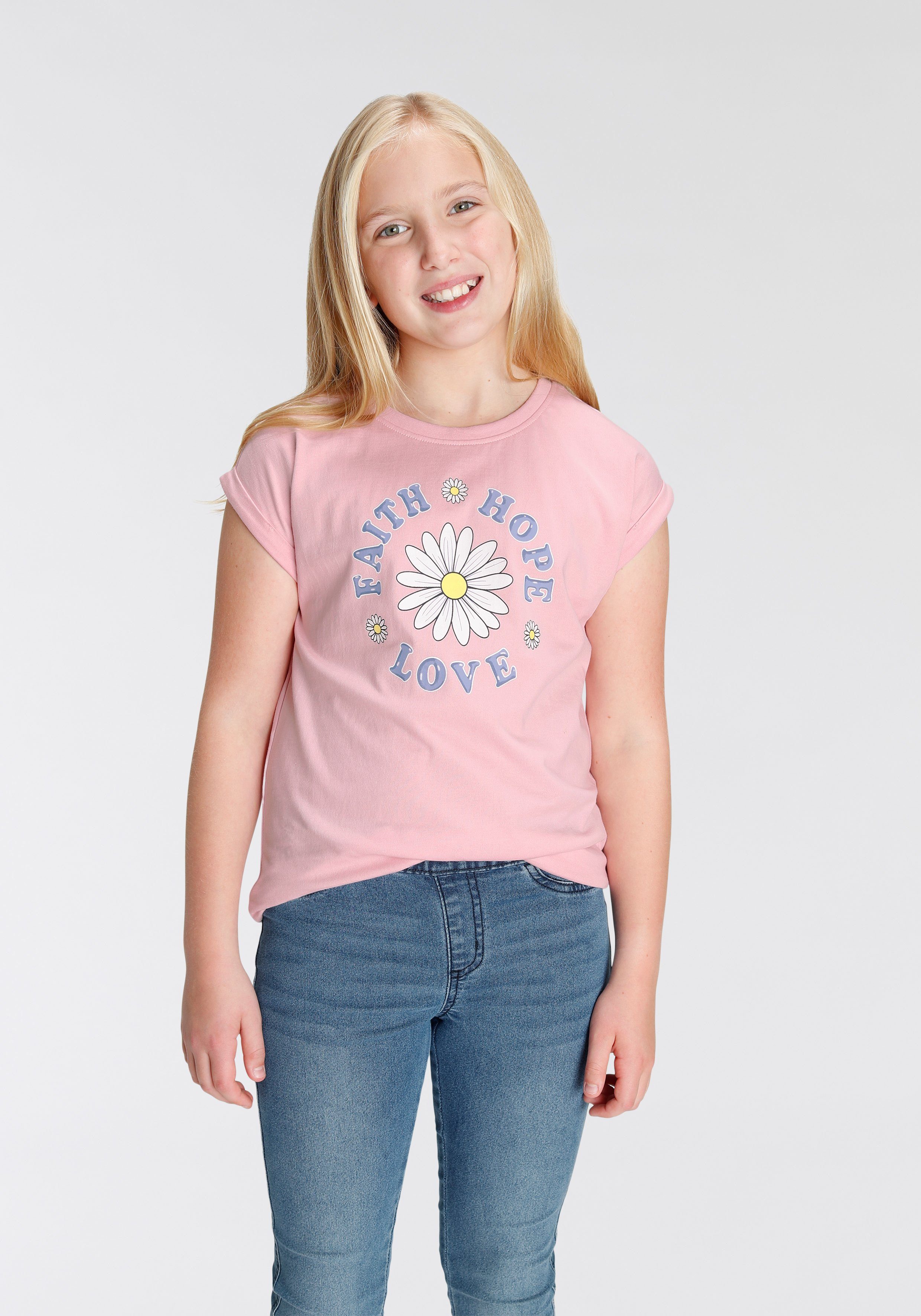 in FAITH KIDSWORLD weiter HOPE legerer LOVE Form T-Shirt