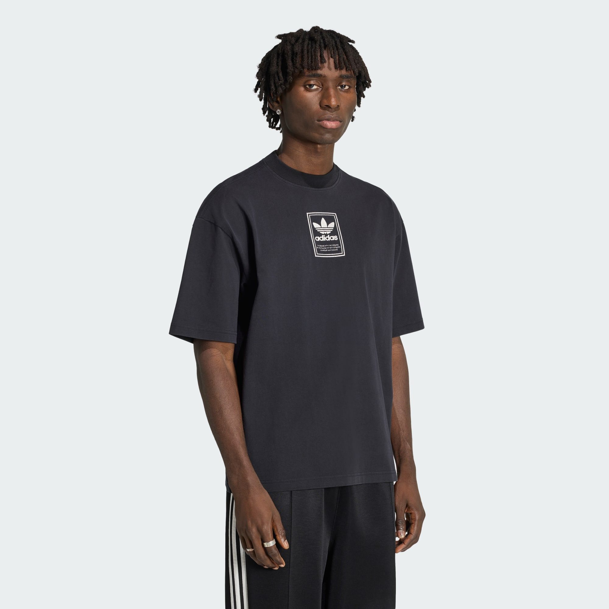 adidas Originals T-Shirt ELEVATED GFX T-SHIRT (1-tlg)