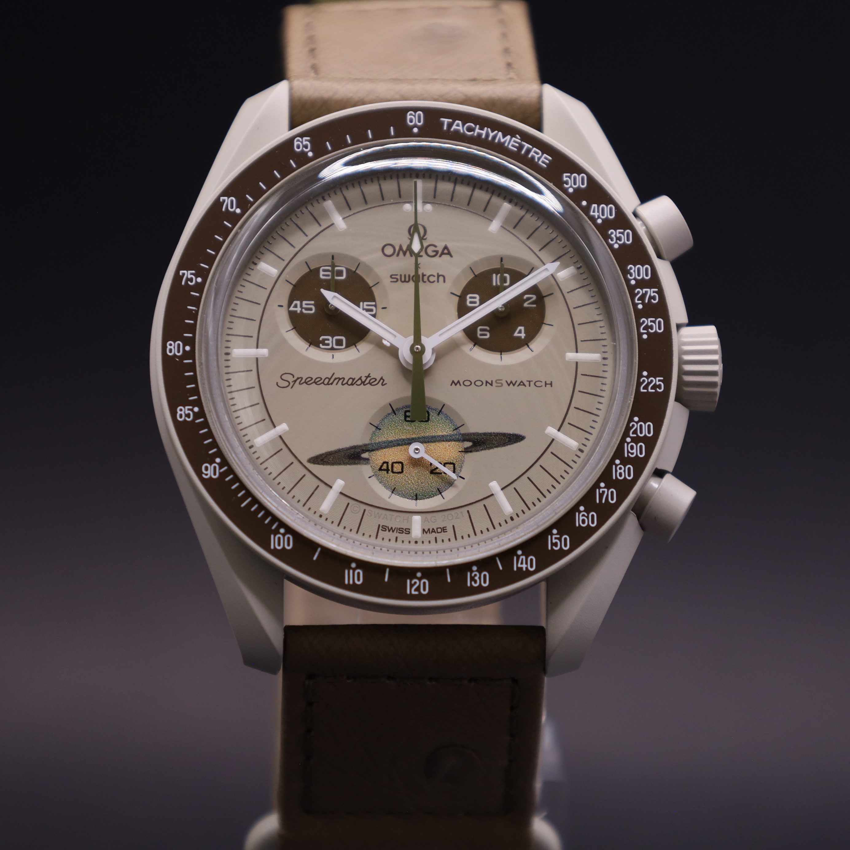 Swatch Chronograph OMEGA x Swatch MoonSwatch Mission to Saturn Straußenleder SO33T100C, (1-tlg)