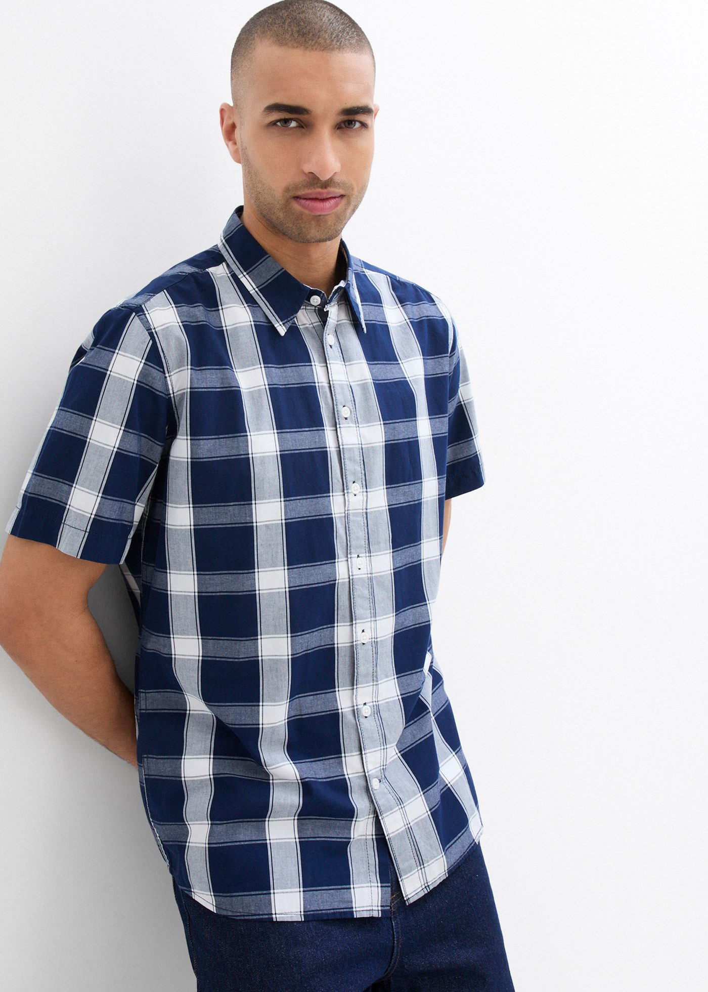 bonprix Kurzarmhemd mit Allover Karomuster