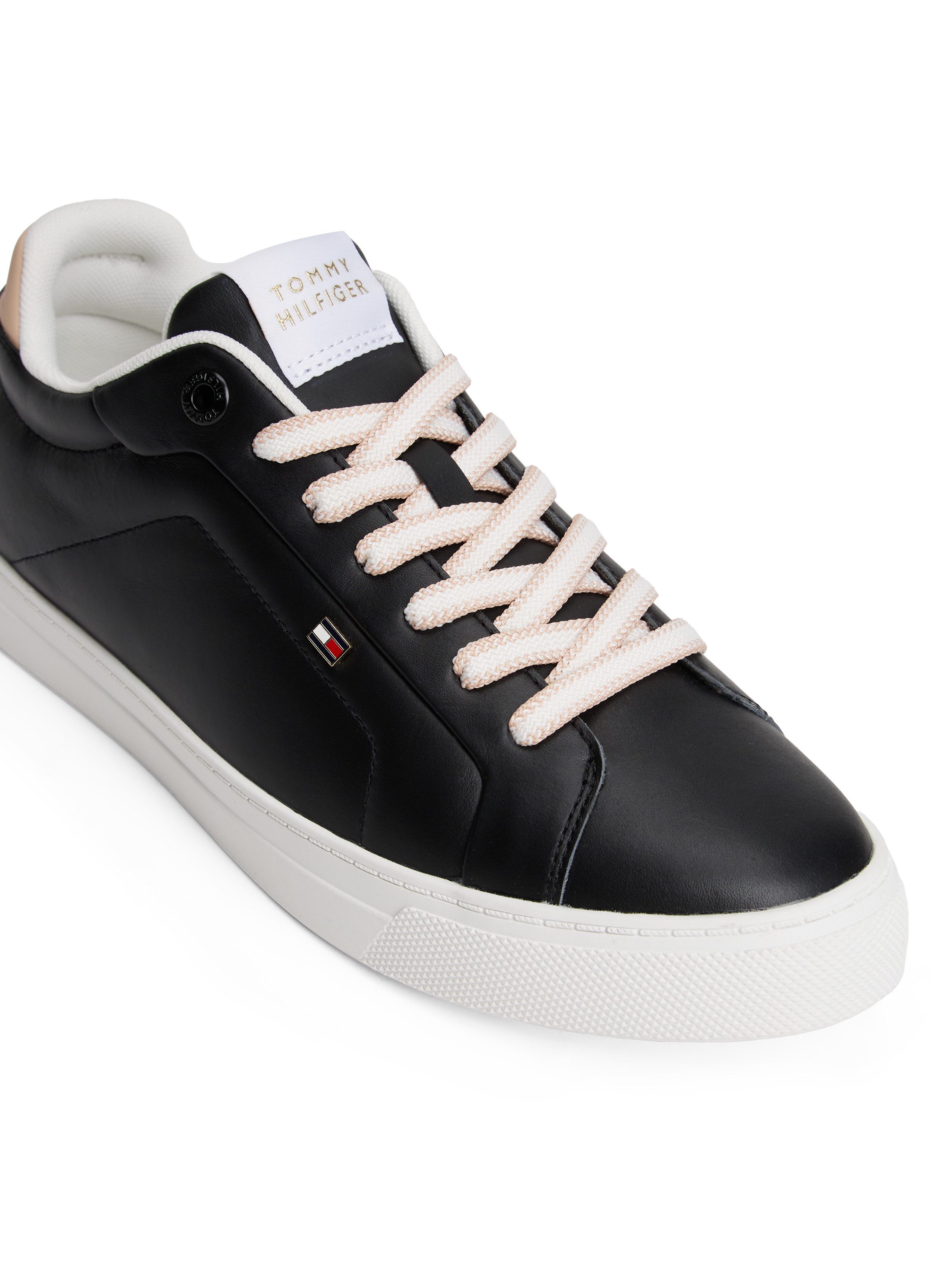 Tommy Hilfiger ICON COURT SNEAKER Plateausneaker Freizeitschuh, Halbschuh, Schnürschuh mit Flaggen-Logo