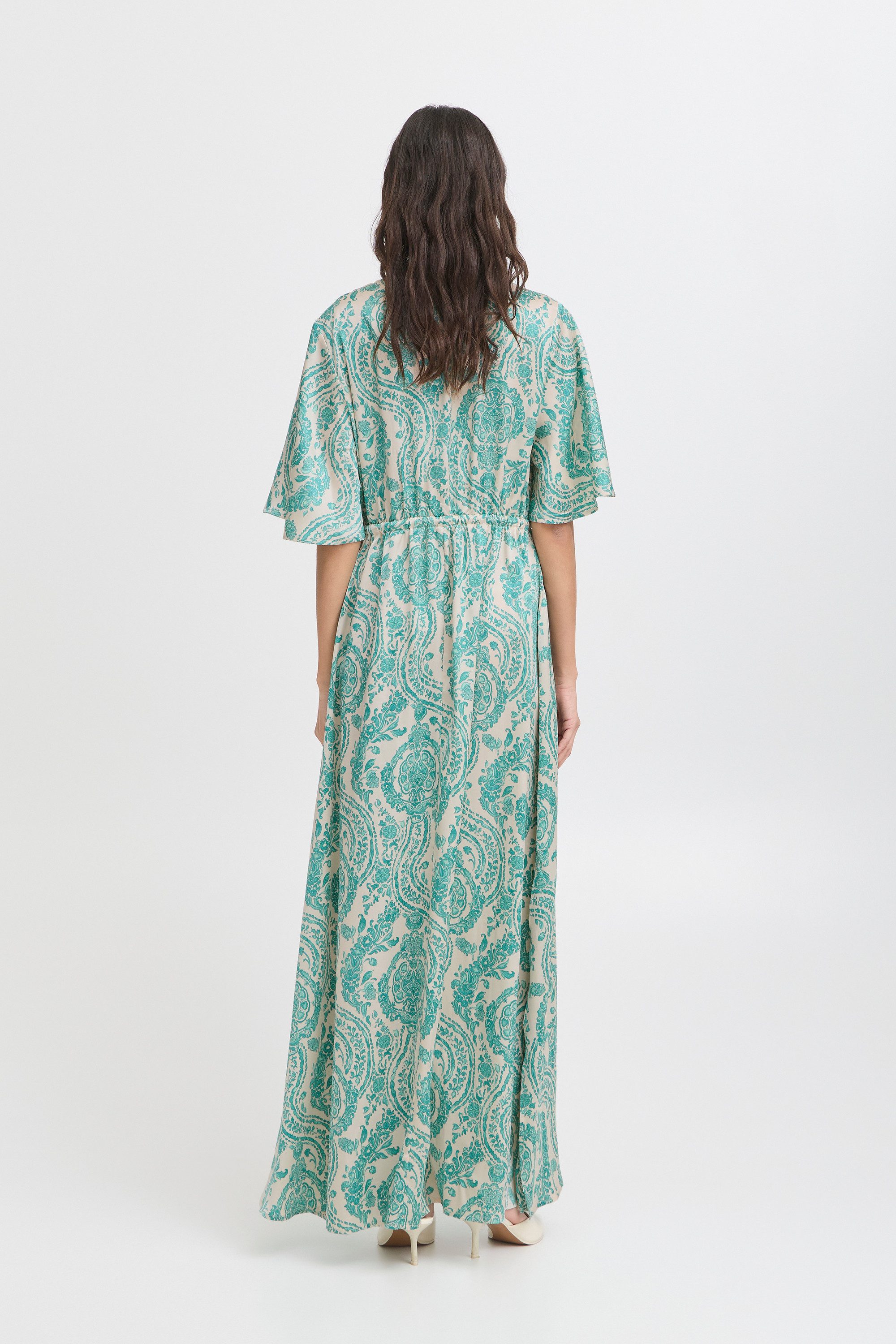 b.young Blusenkleid Kleid BYFARINELA
