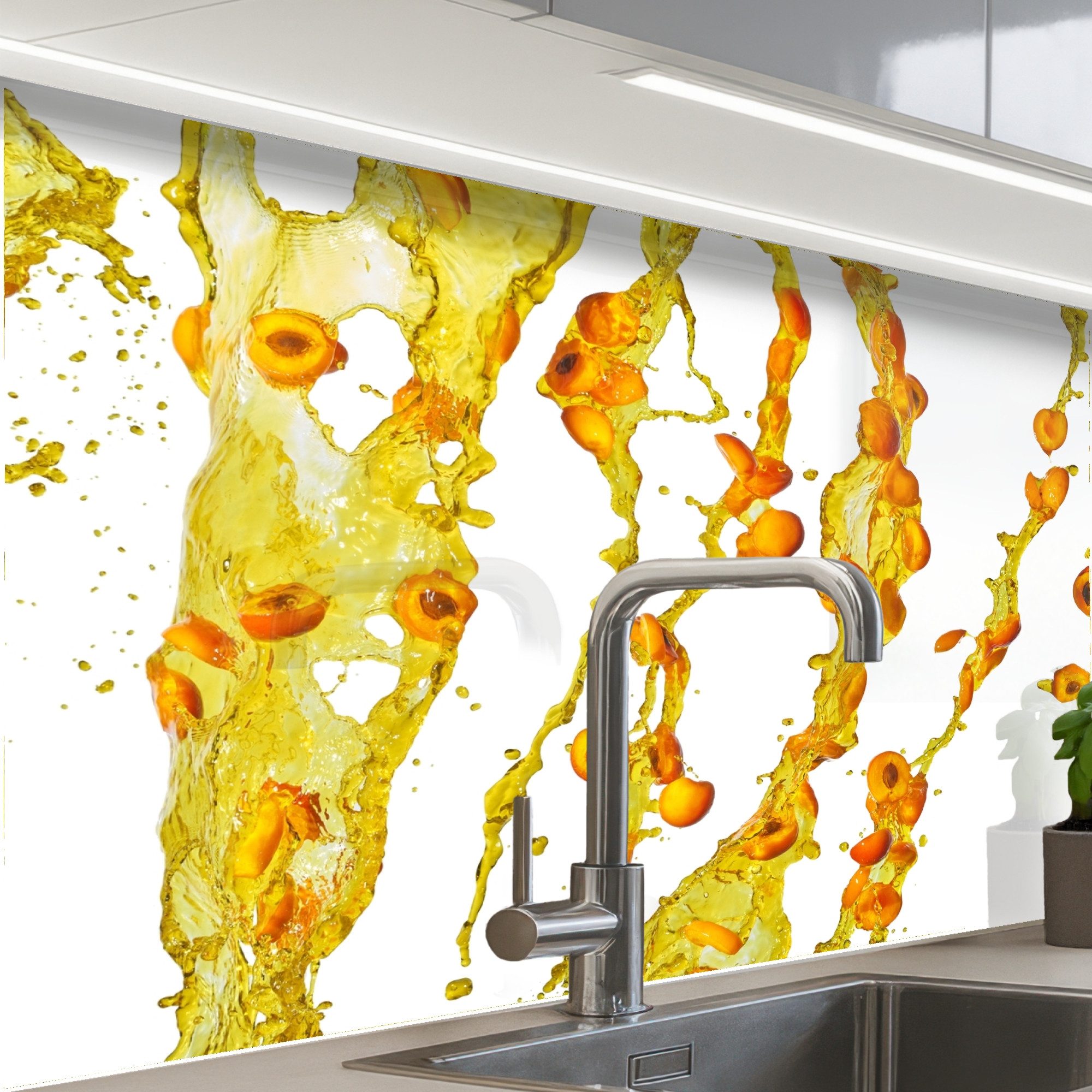 KitchenYeah Küchenrückwand selbstklebend Orange - Gelb - Spritzer - Obst, (1-tlg), Spritzschutz, Küche, Rückwand, Küchenwand, Küchenfront, 80x60 cm
