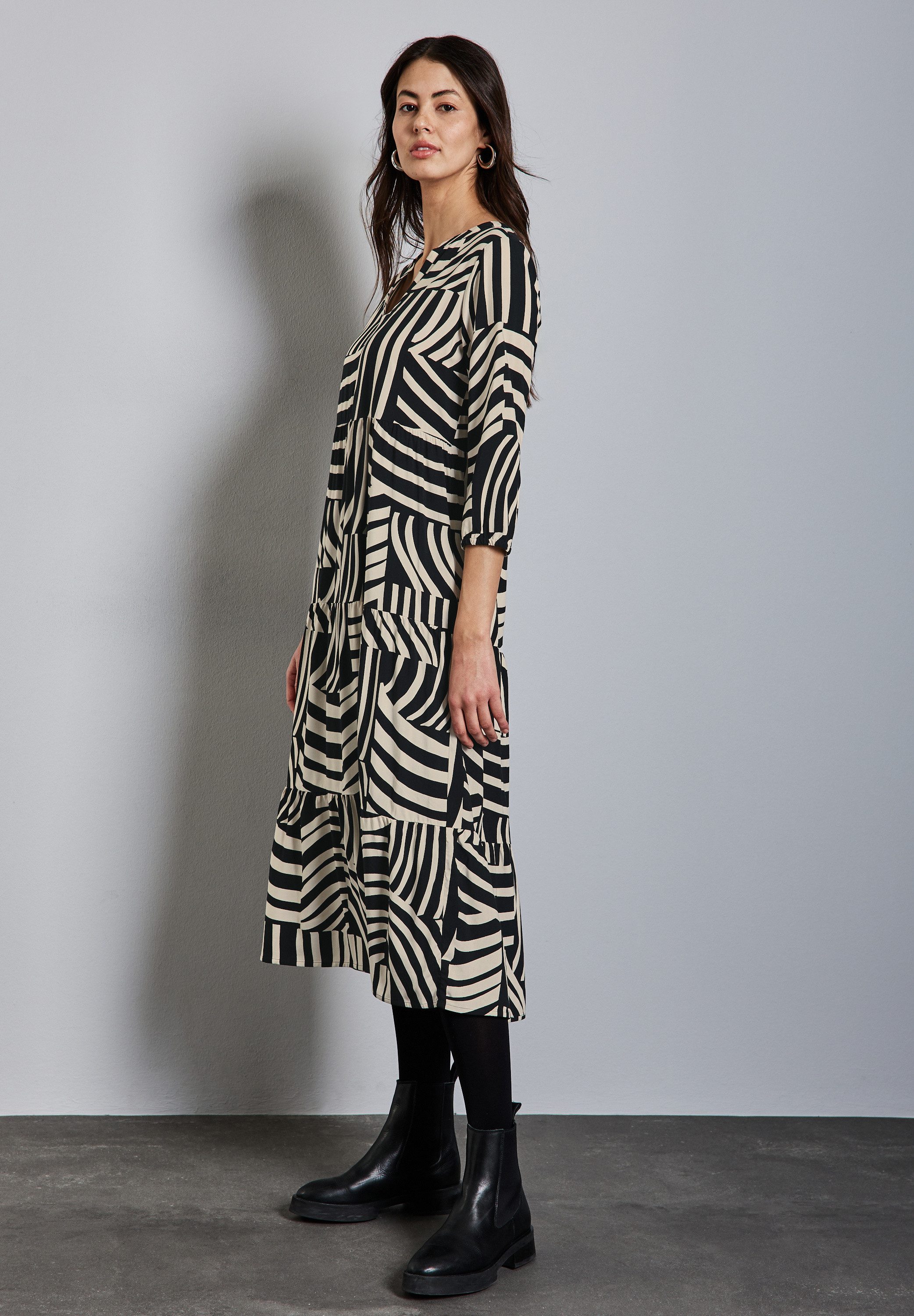 Midikleid