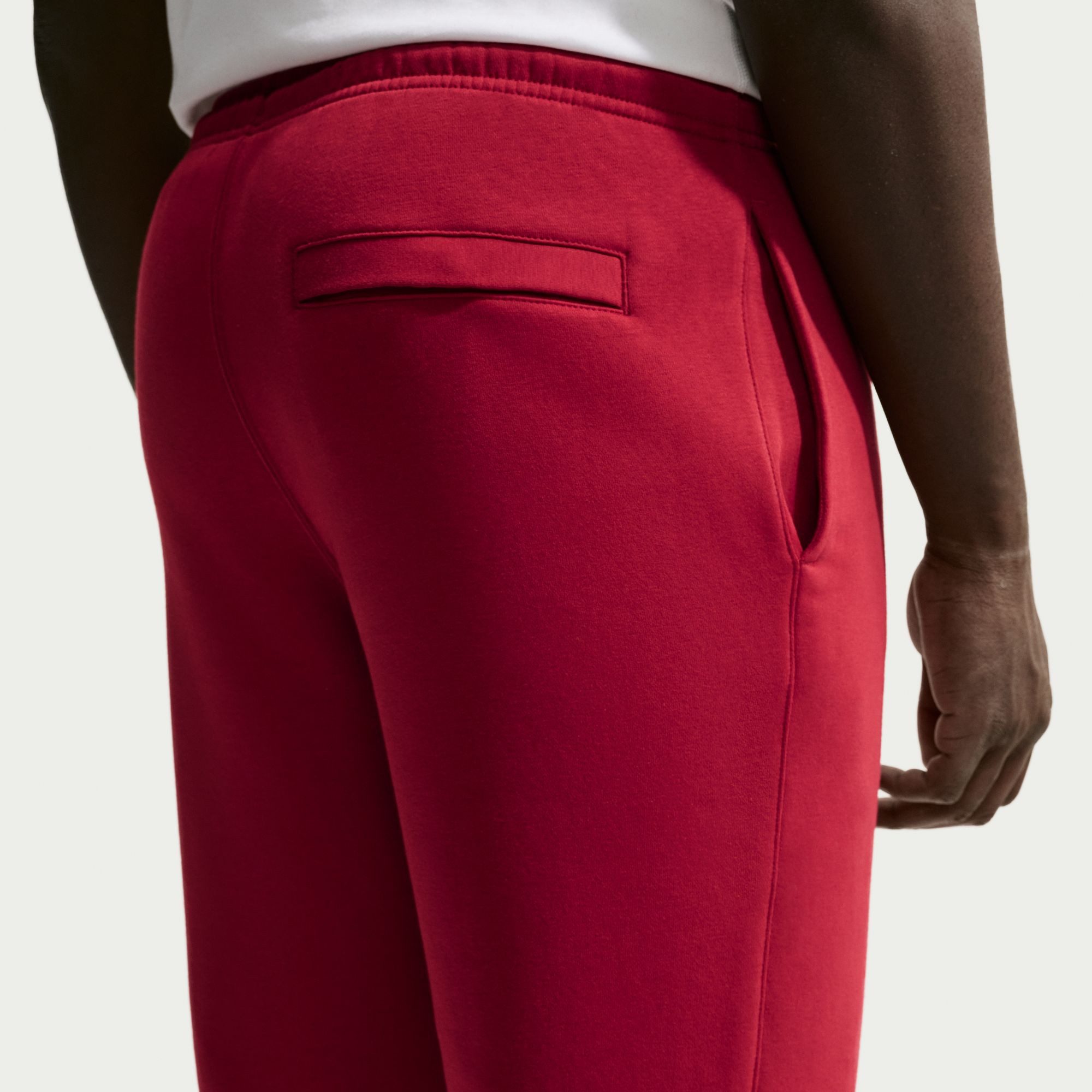 Nike Sportswear Jogginghose M NK CLUB BB JOGGER mit Logodruck, aus angerautem Fleece