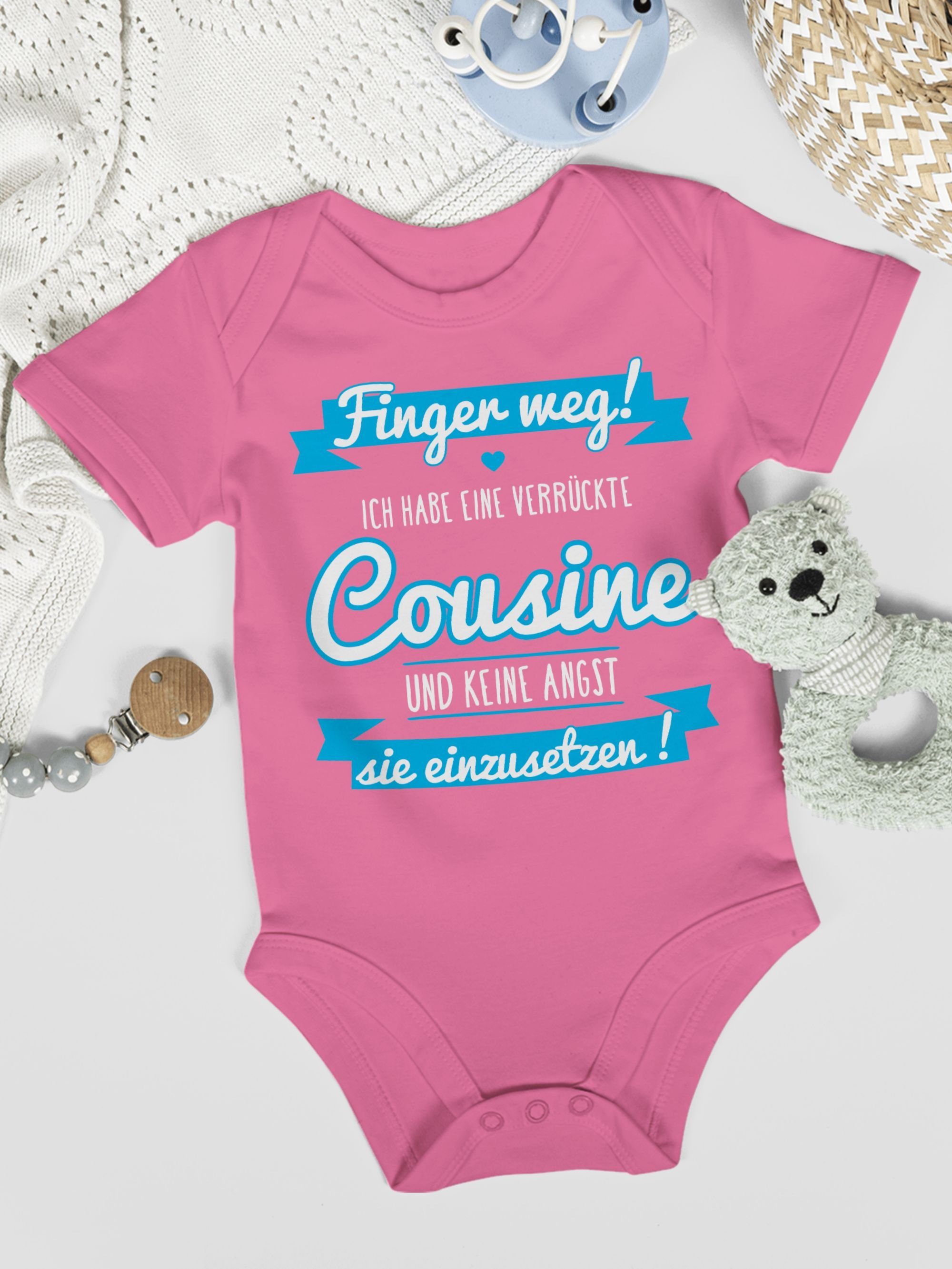 Shirtracer Shirtbody Ich habe eine verrückte Cousine blau Sprüche Baby