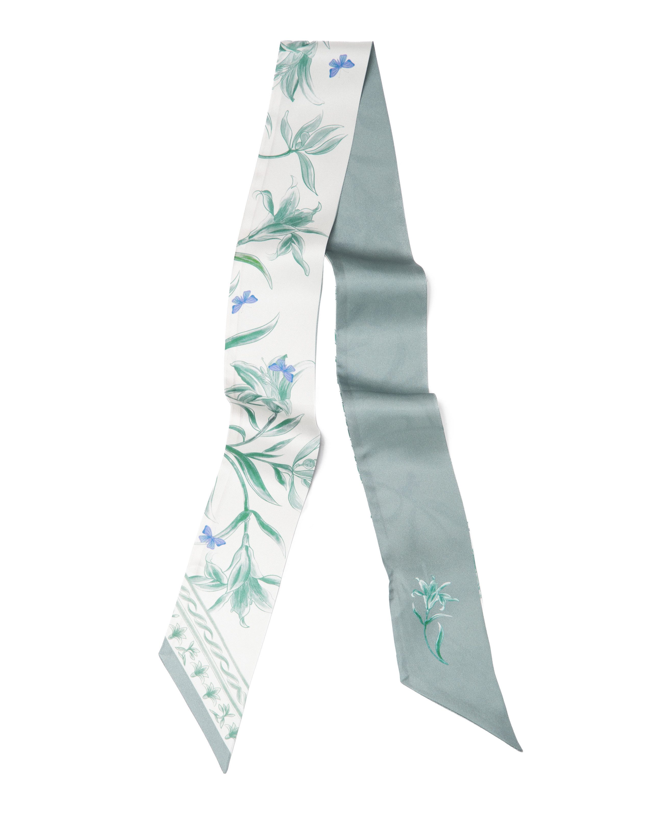 MayTree Seidentuch Seidenbandeau beidseitig, Taglilie 7 x 116 cm jade grün, (Stück), Seidentuch, 100% Twillseide