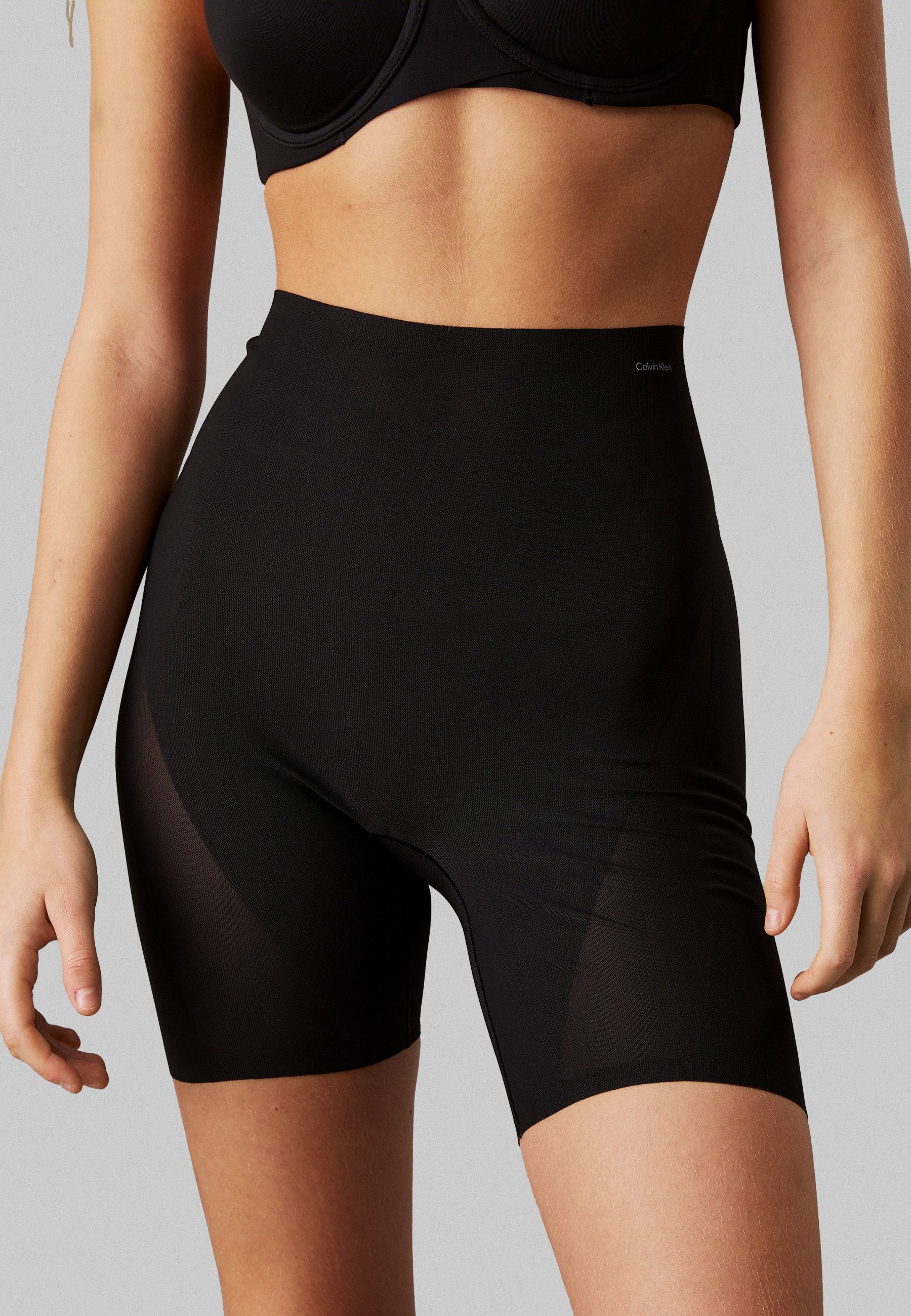 Calvin Klein Underwear Formpants SCULPT FIRM THIGH SLIMMER SHORT mit Mesh-Einsätzen, shapewear