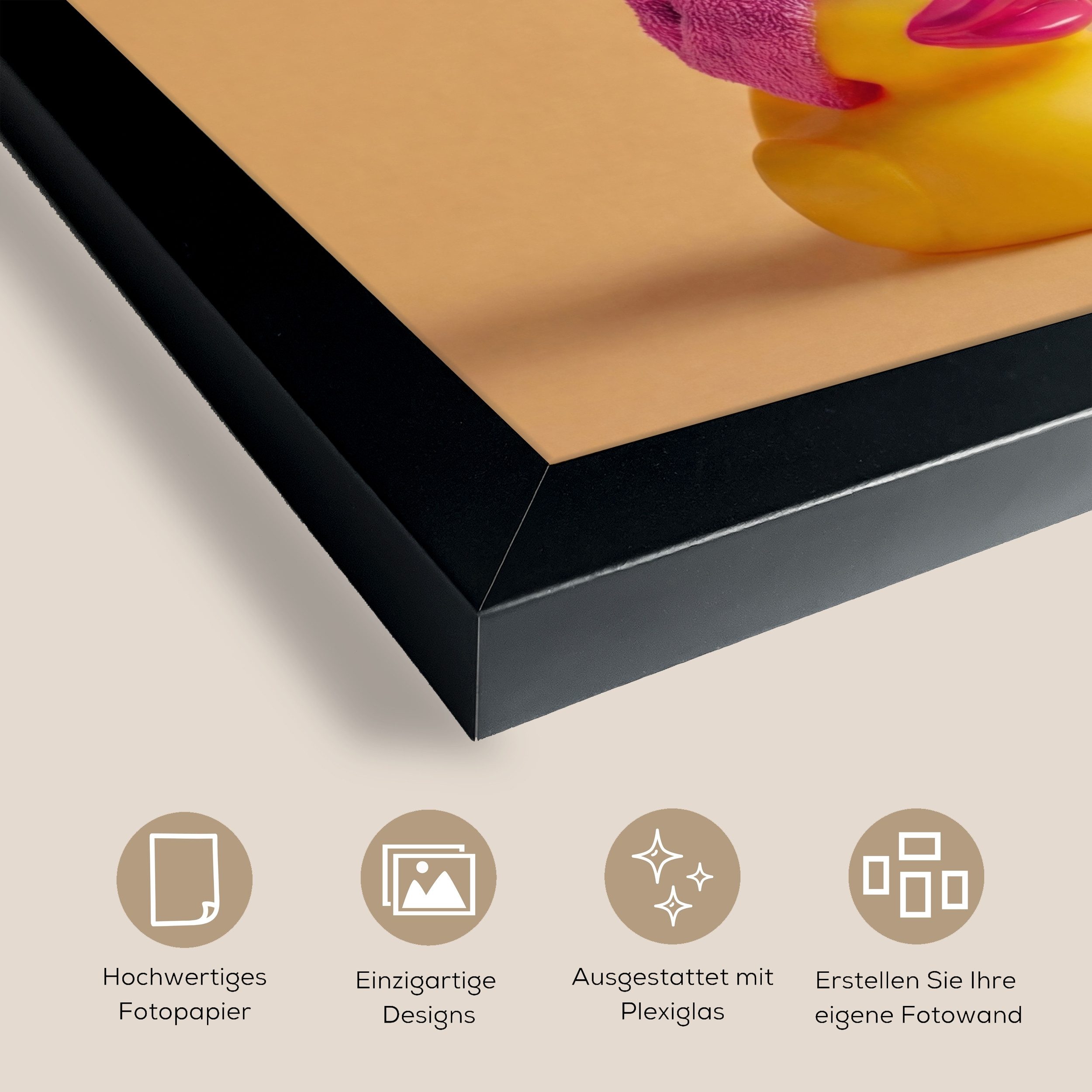MuchoWow Poster Gummi-Ente - Handtuch - Farbenfroh, (1 St), Wandbilder, Deko Wohnzimmer Schlafzimmer, 30x20 cm