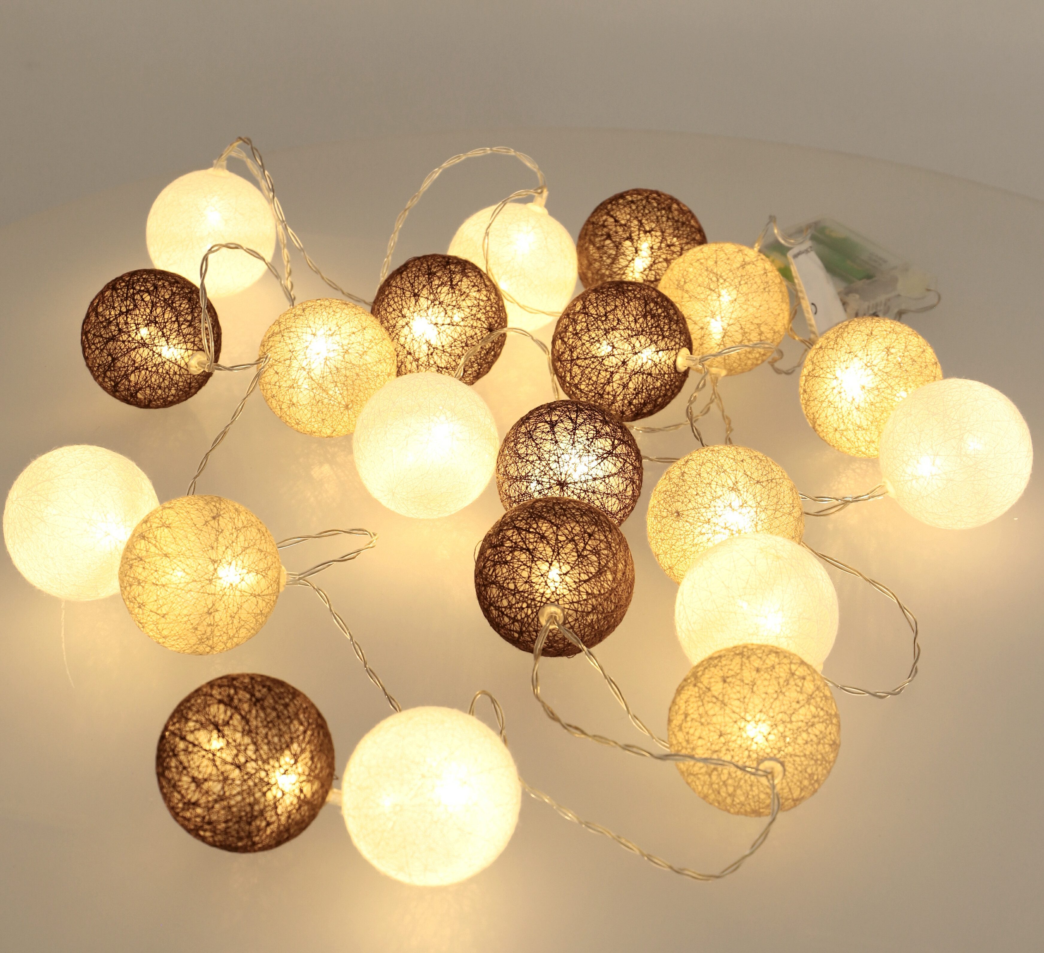 Guru-Shop LED-Lichterkette Stoff Ball Batterielichterkette 3xAA 20`er LED.. – Bild 2 von 5