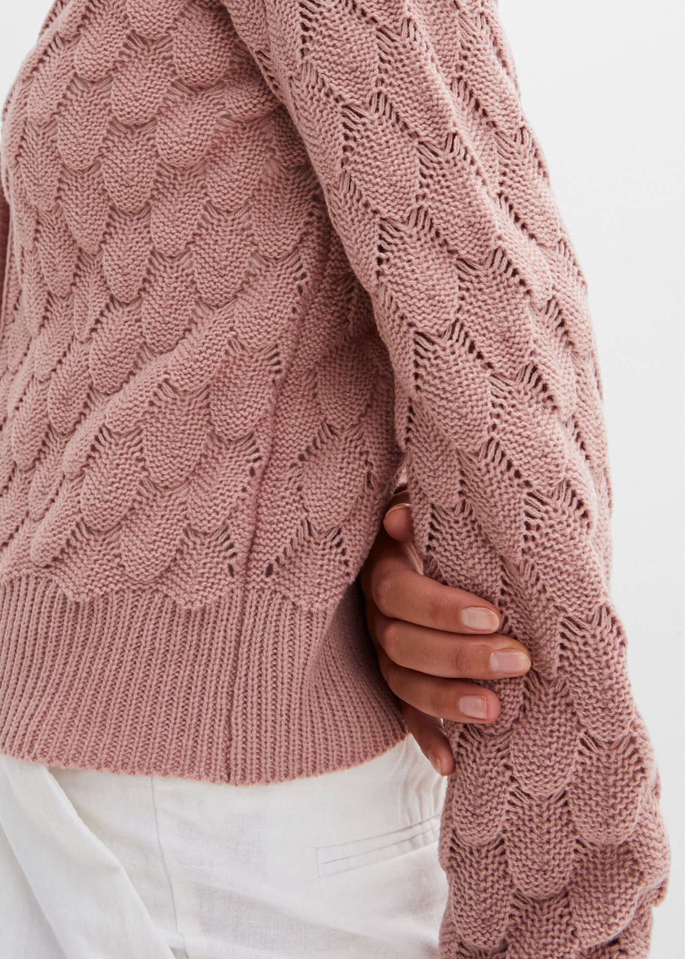 bonprix Ajourstrickjacke lockere Passform, luftiges Strickmuster, unifarben, mit Knopfleiste
