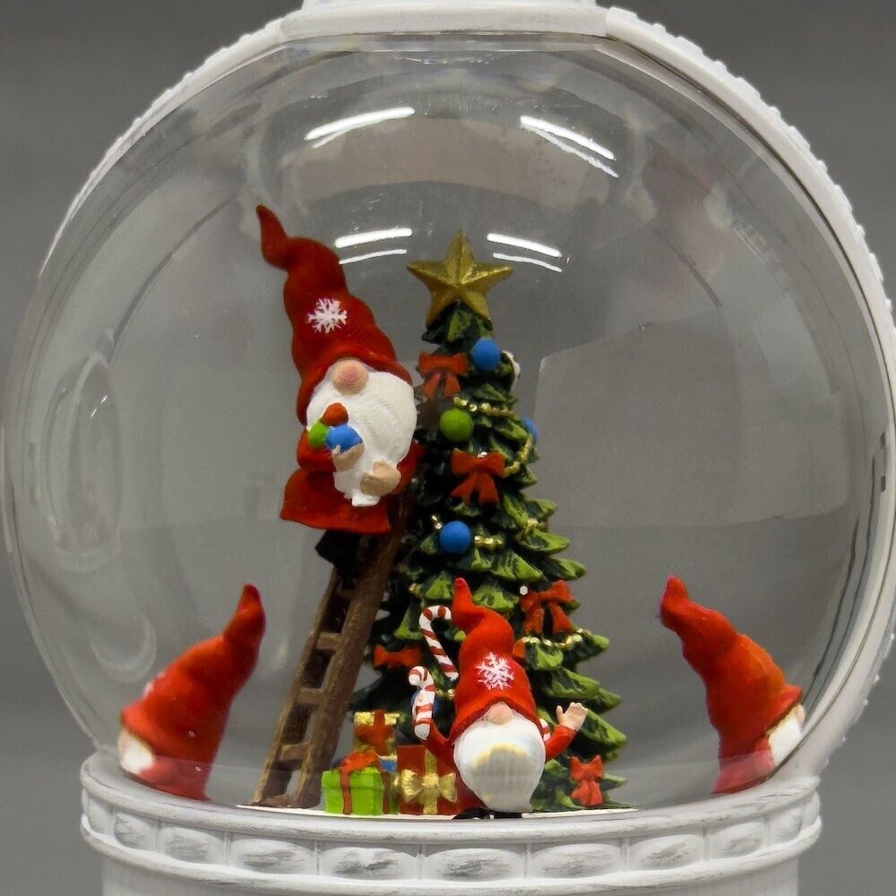 KONSTSMIDE LED Laterne "Santas" weiß, Kugel, warmweiß, batteriebetrieben, wassergeschützt mit USB batteriebetrieben, warmweiß