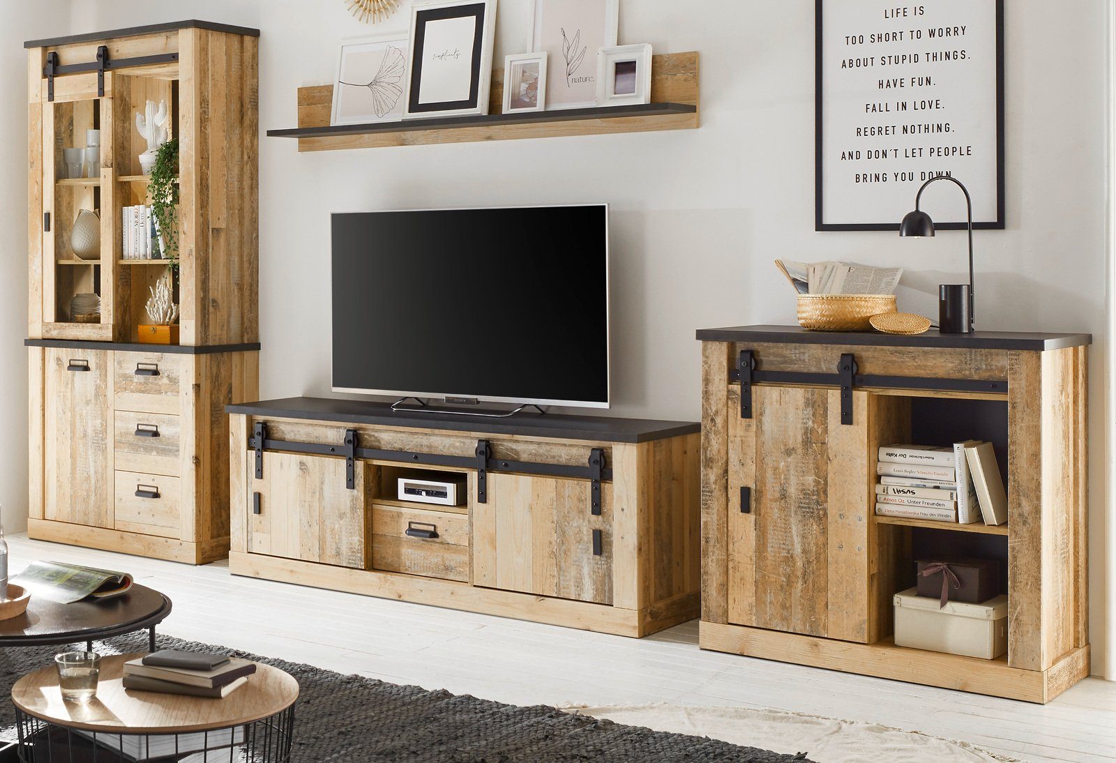 Furn.Design Wohnwand Stove, (Wohnzimmer 4-teilig in Used Wood, Breite 390 cm), mit Schiebetüren, Soft-Close