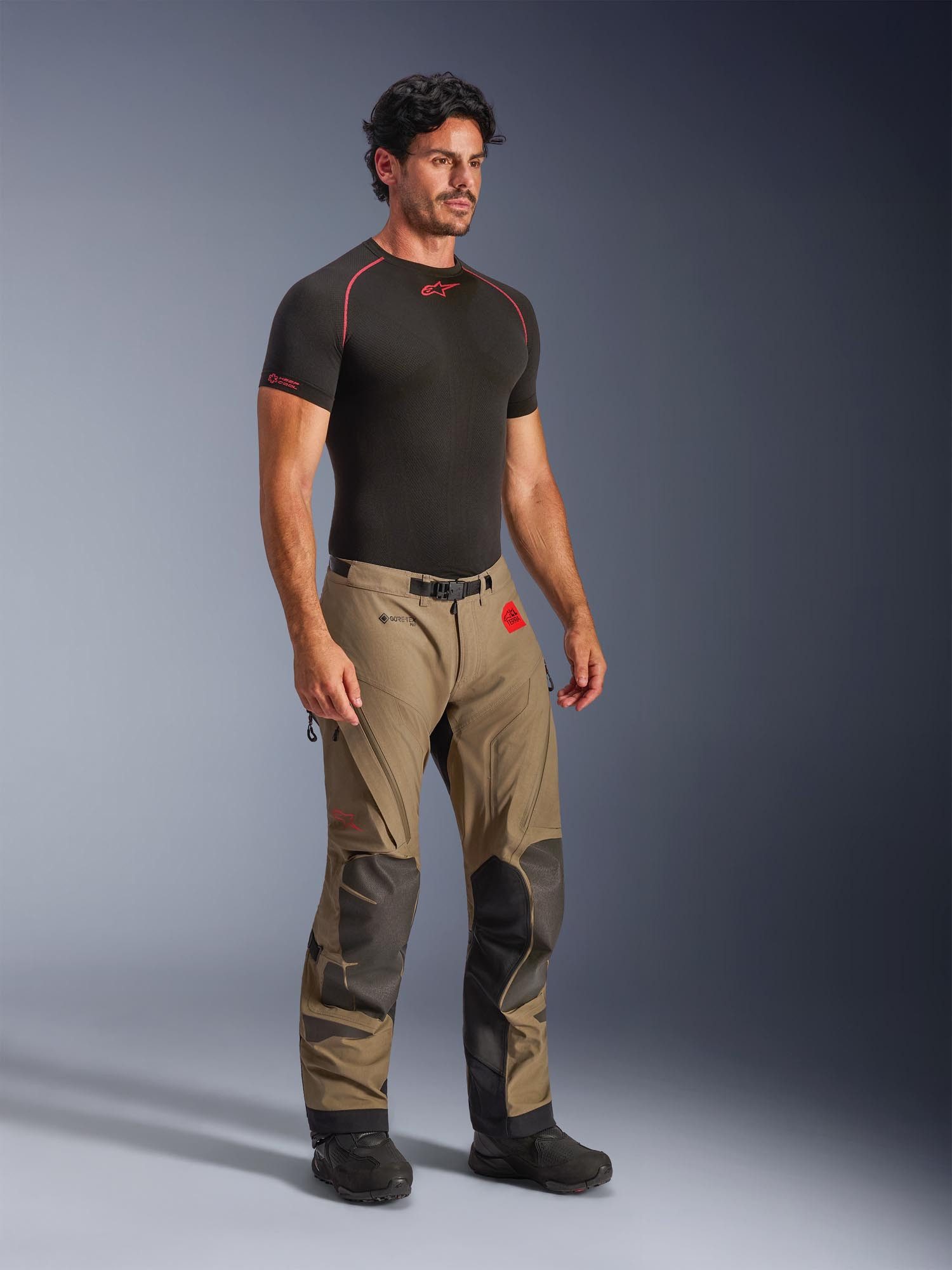 Alpinestars Motorradhose Nazca 3L Gore-Tex Pro wasserdichte Motorrad Textilhose Knieprotektoren enthalten