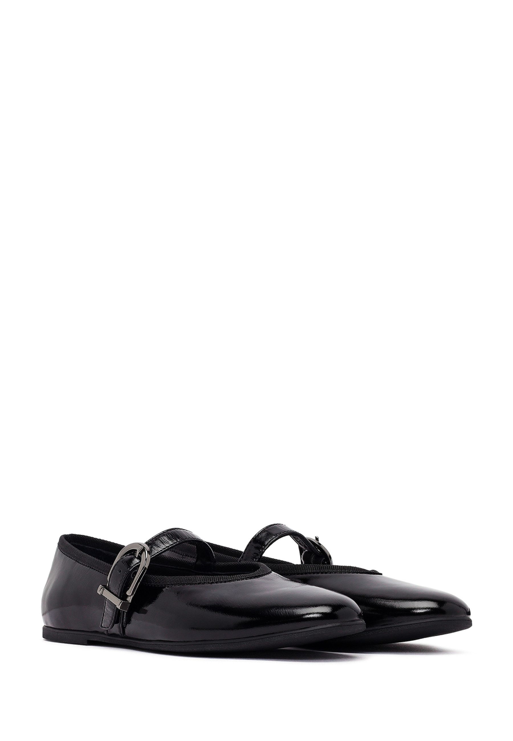Derimod Ballerinas aus Lackleder Ballerina