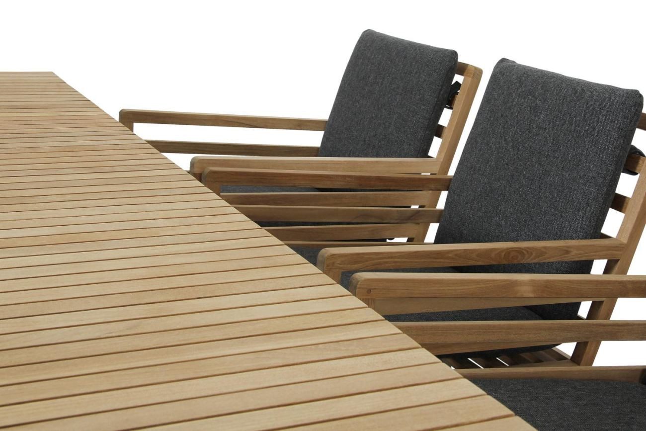 Brafab Gartenstuhl Zalongo aus Teakholz