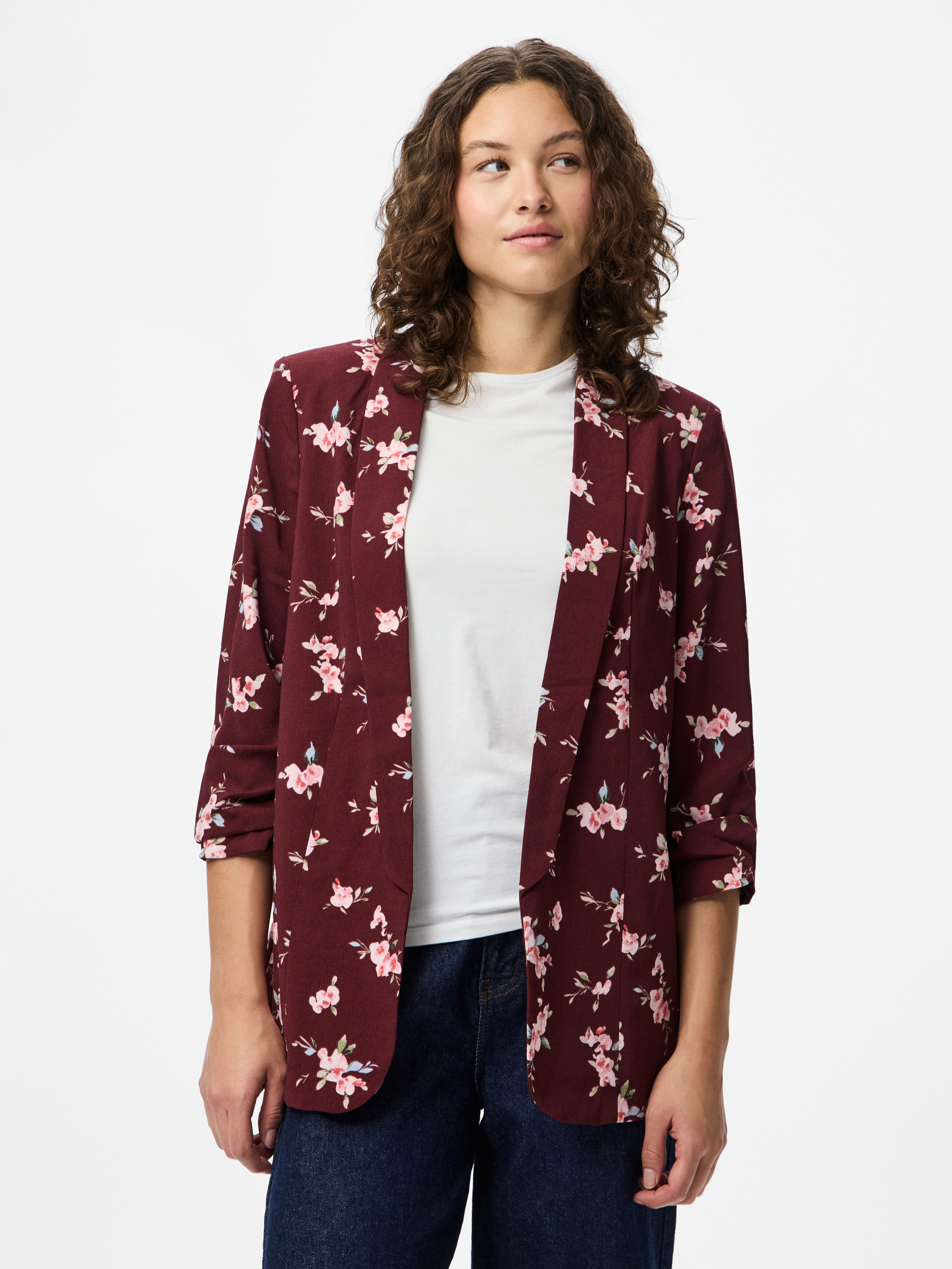 pieces Blusenblazer PCBOSELLA 3/4 PRINTED BLAZER NOOS mit 3/4 Ärmel günstig online kaufen