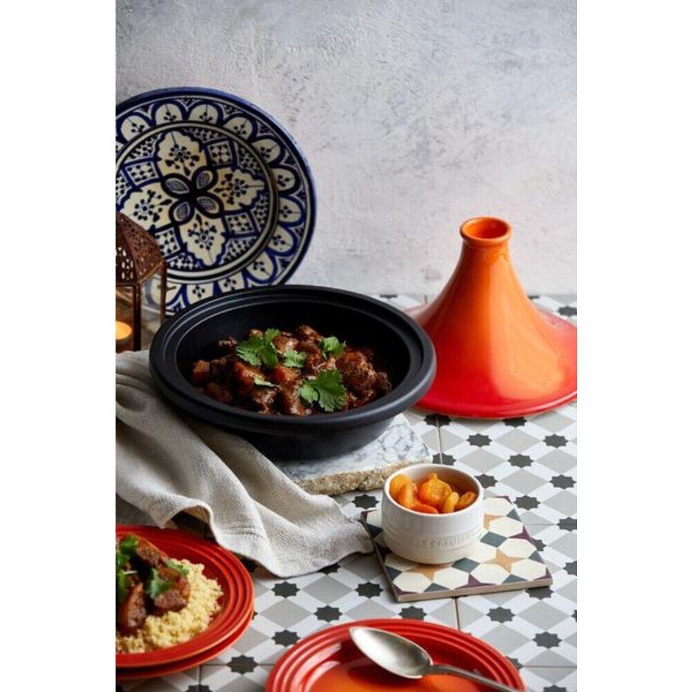 LE CREUSET Dampfgartopf Tagine 31 cm Classic ofenrot, Gusseisen, Steinzeug, 3,7l, Gusseisen, emailliert, rot, Handreinigung