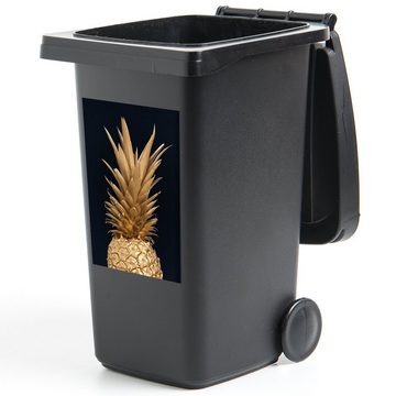 MuchoWow Wandsticker Ananas - Obst - Gold (1 St), Mülleimer-aufkleber, Mülltonne, Sticker, Container, Abfalbehälter