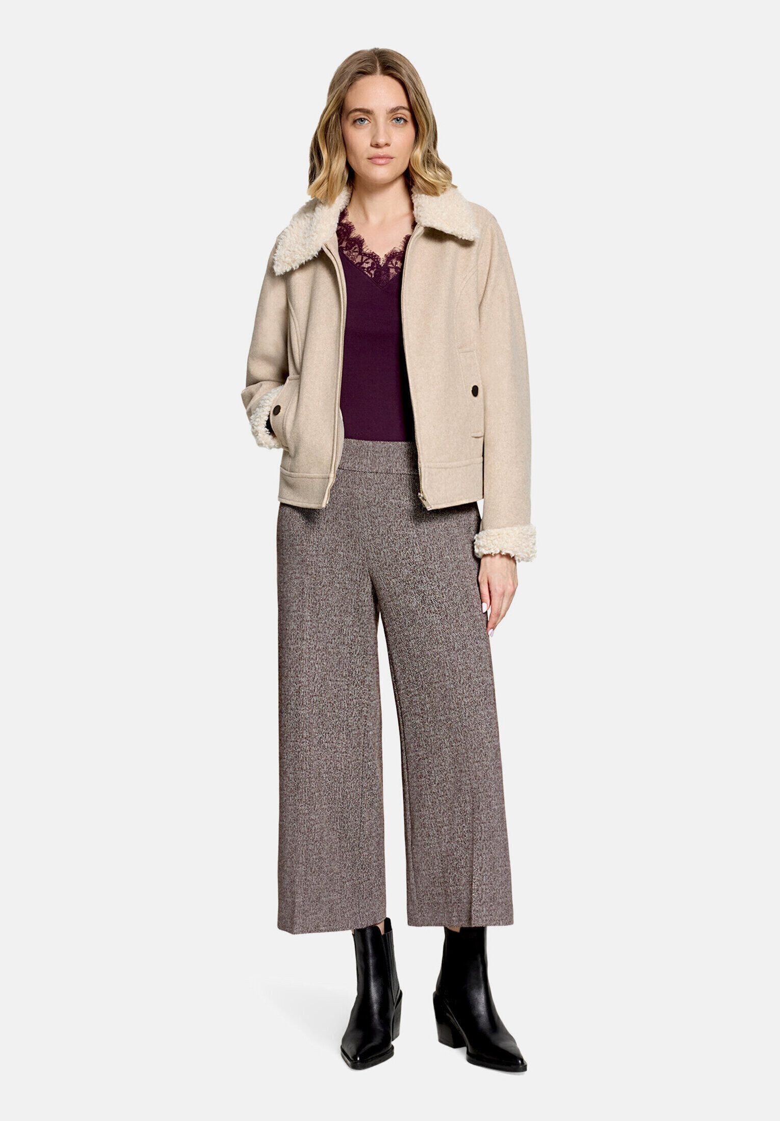 Cartoon Culotte Damen mit Bügelfalte
