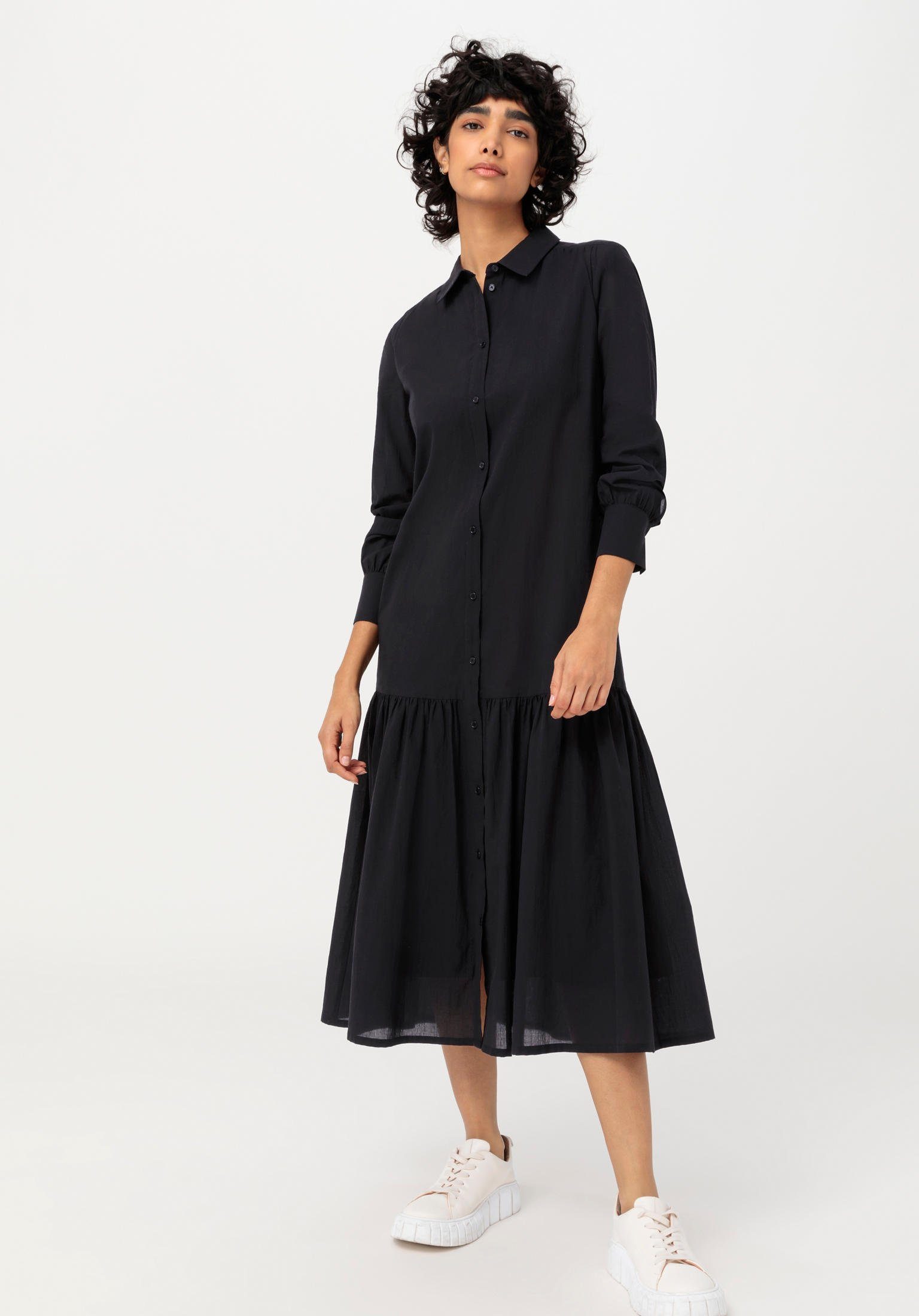 Bio-Baumwolle aus A-Linien-Kleid Hessnatur reiner schwarz (1-tlg)