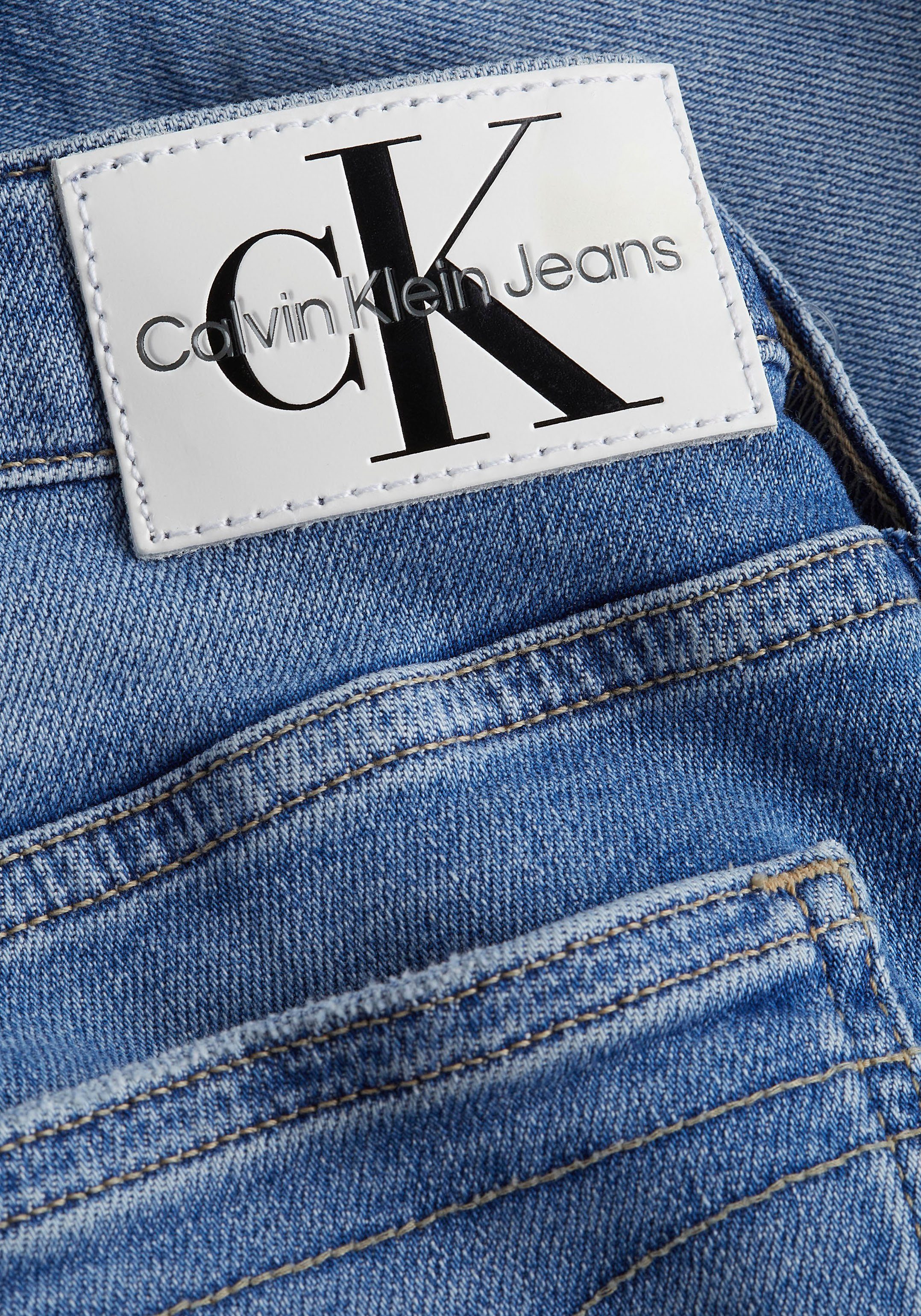 Damen Hosen Calvin Klein Jeans Shorts MID RISE SHORT mit CK Jeans Badge