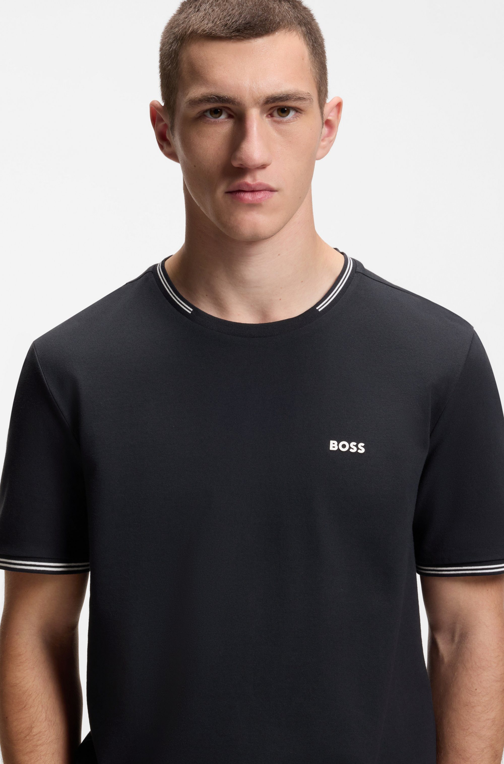 BOSS GREEN T-Shirt Taul Stretch-Baumwoll-Pique aus softem Stretch-Baumwoll-Piqué, Regular Fit, Kühlend