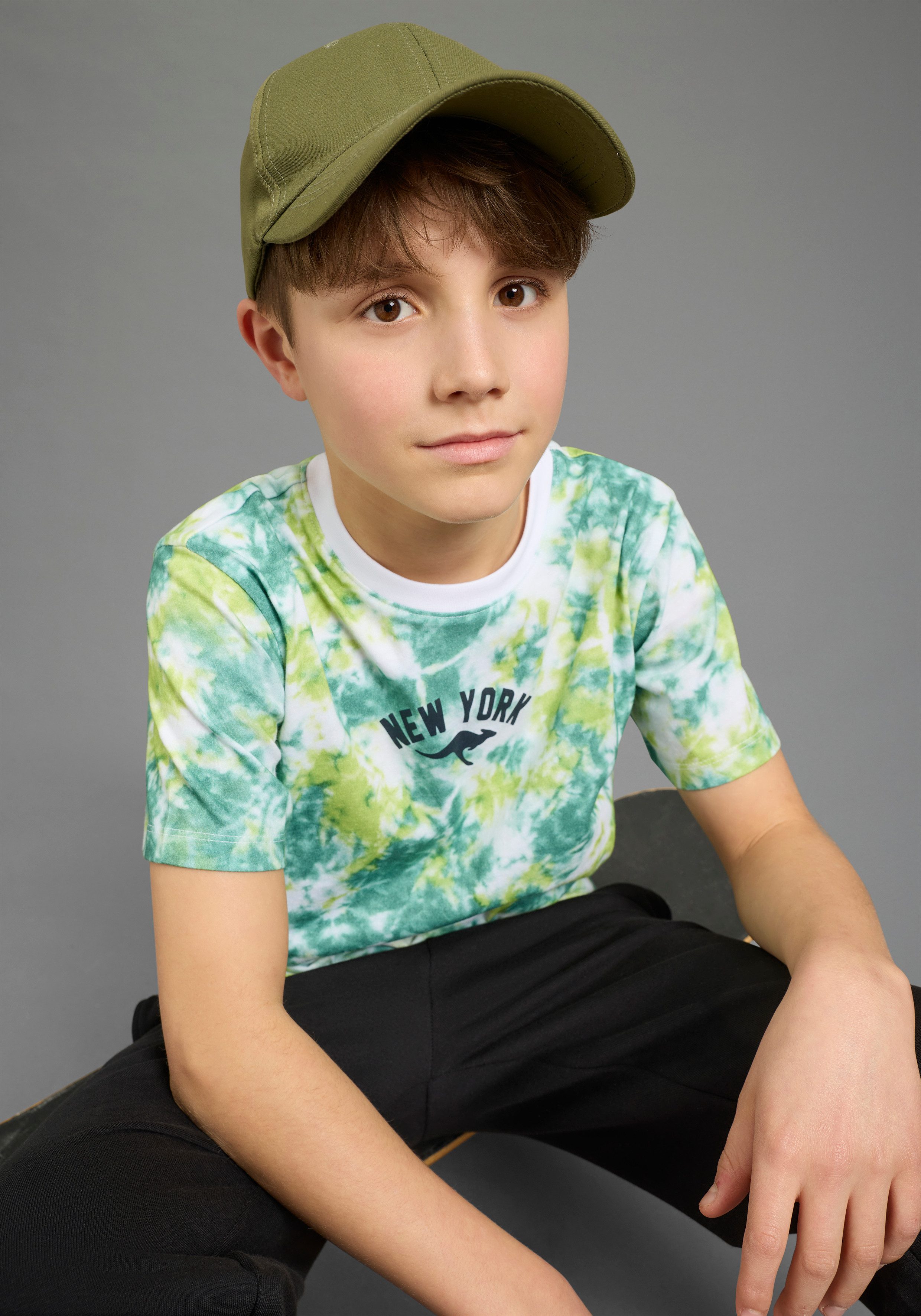 KangaROOS T-Shirt Kangaroos T-Shirt Batik-Optik Basic Passform, Kurzarm, mit Batikmuster und Allover-Druck