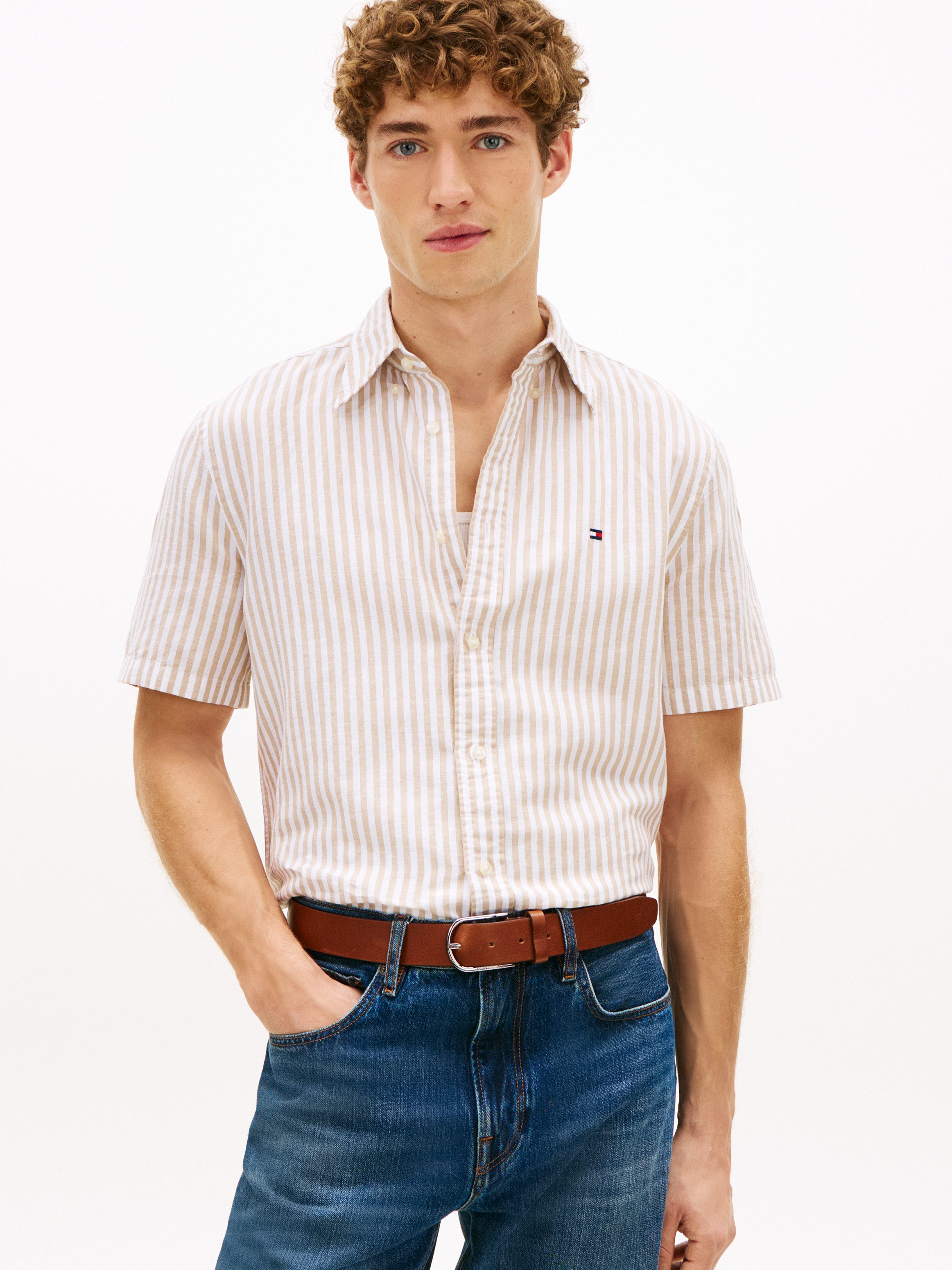 Tommy Hilfiger Kurzarmhemd LINEN BLEND BENGAL STRIPE regular fit, gestreift, Button-down-Kragen