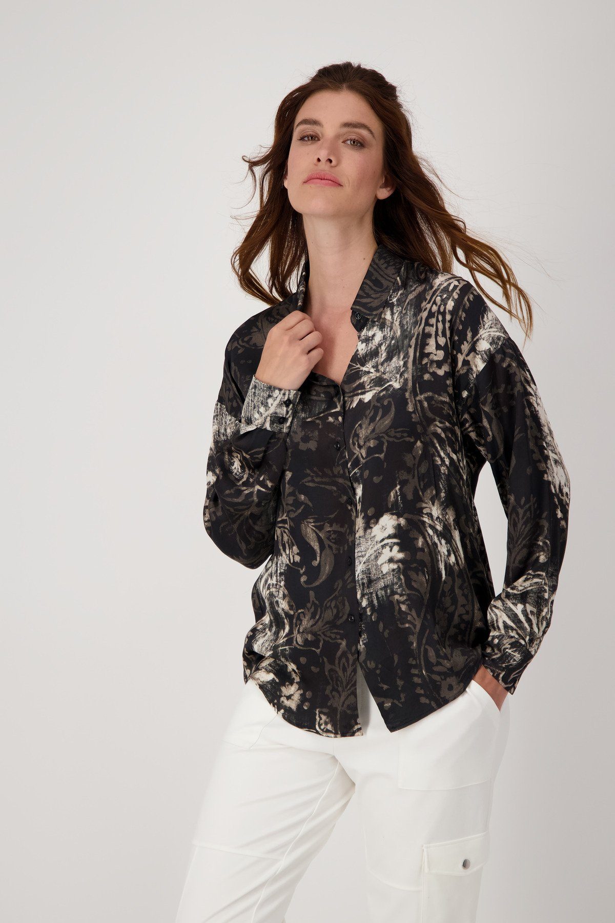 Klassische Bluse Bluse mit Hemdkragen und Allover Paisleydruck