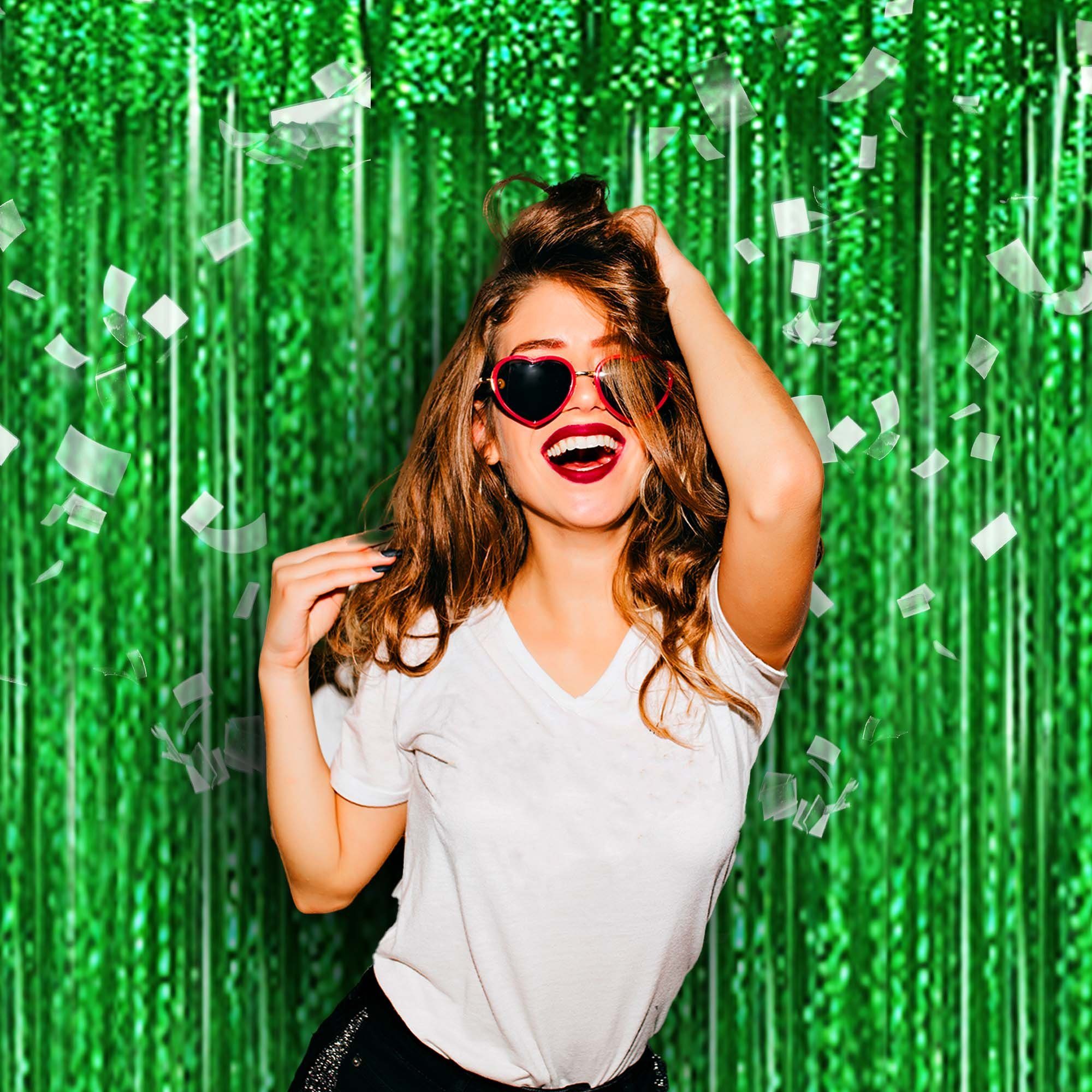 Montegoni Dekorationsfolie Vorhang 2er Set, Hintergrund Dekoration, Glitzer Vorhang Party Deko, (2er Set), Folien Fransen Geburtstag Hochzeit Partydeko Luftschlangen Deko