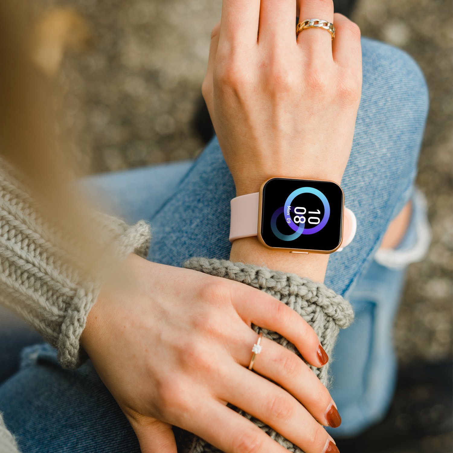 XCOAST IVE-2 Fitnesstracker und Smartwatch (BxLxH: 2,6x3,2x10,9 cm, iOS 8.2 oder neuer / Android 4.4 oder neuer) Nachrichtenanzeige, 70 verschiedene Ziffernblätter, Puls, Herzfrequenz, Blutdruck, Blutsauerstoff, 21 Sportmodi