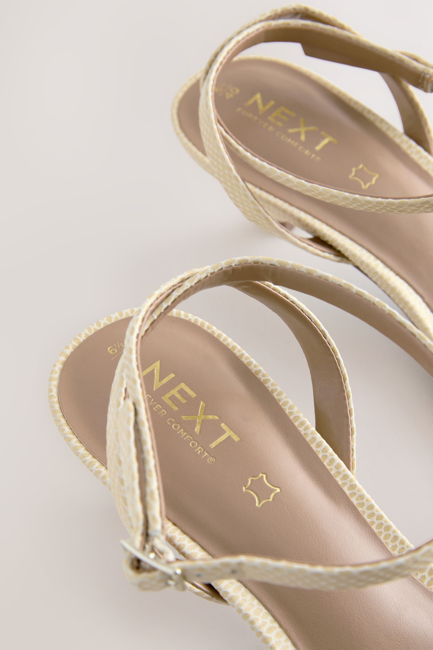 Next Forever Comfort® Ledersandalen mit Kitten-Heel günstig online kaufen