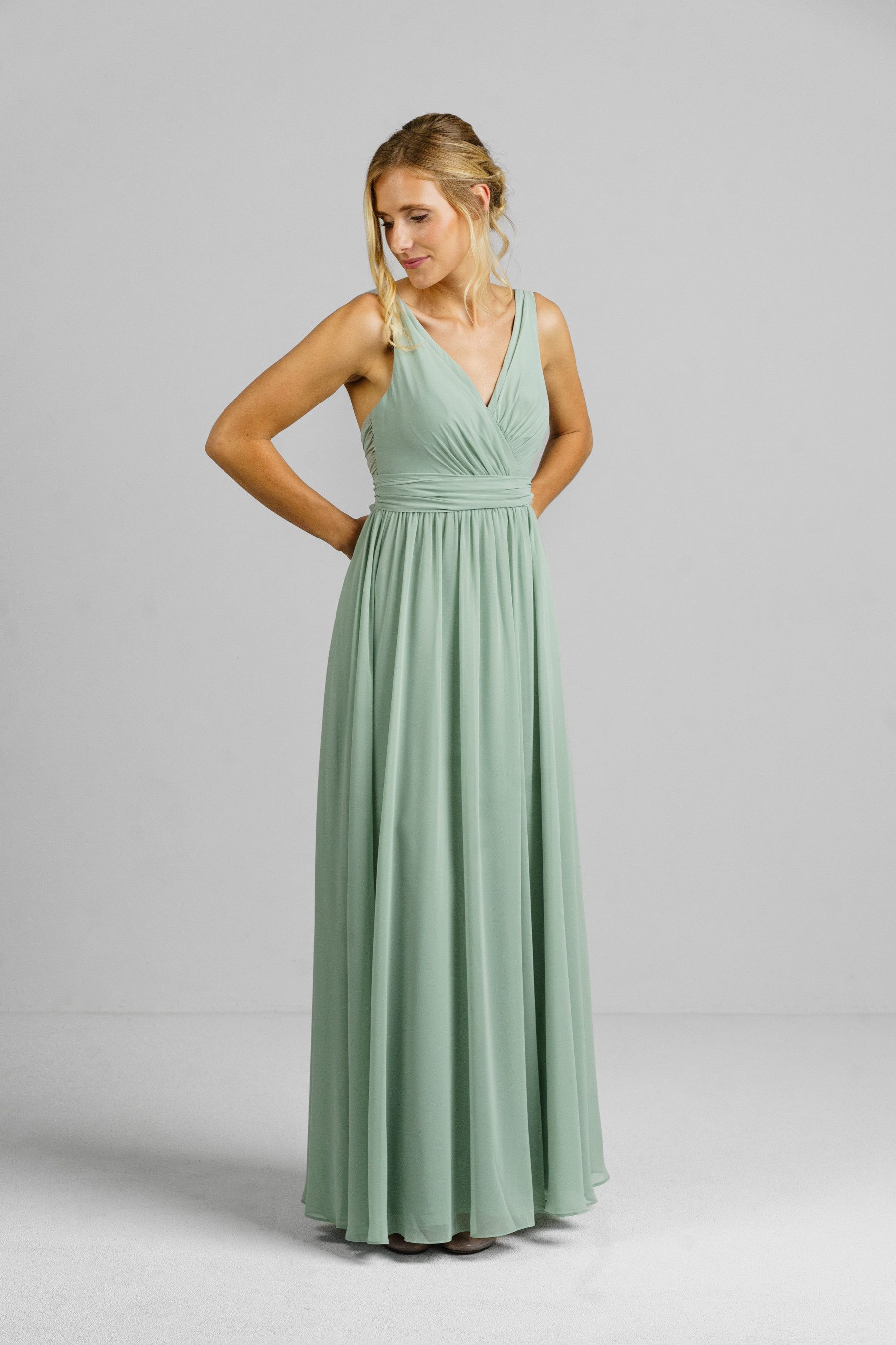 ANNIS WIESBADEN EST. 2021 Abendkleid Brautjungfernkleid Abendkleid „Jade“ s günstig online kaufen