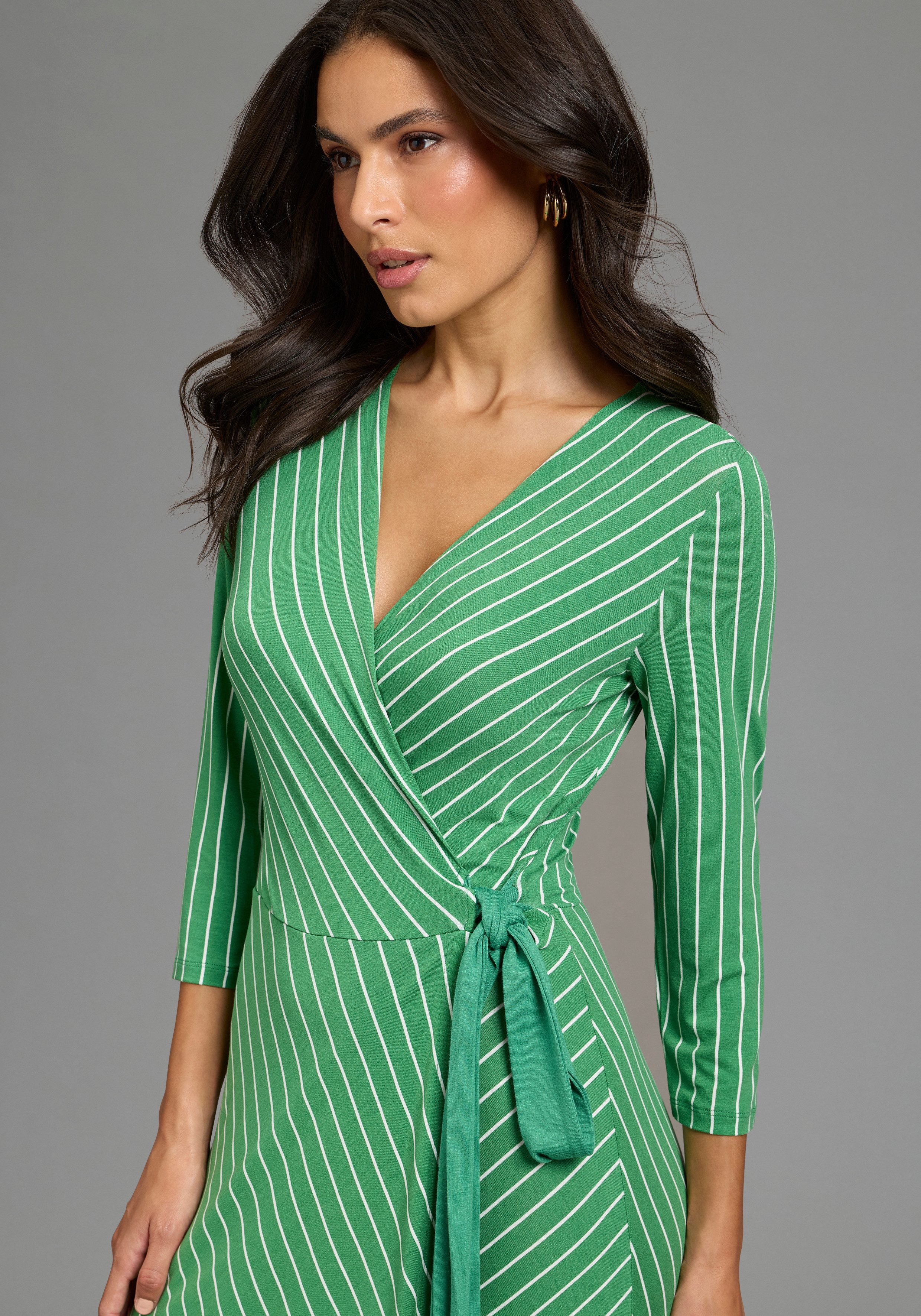 Laura Scott Midikleid im modischen Streifen-Design