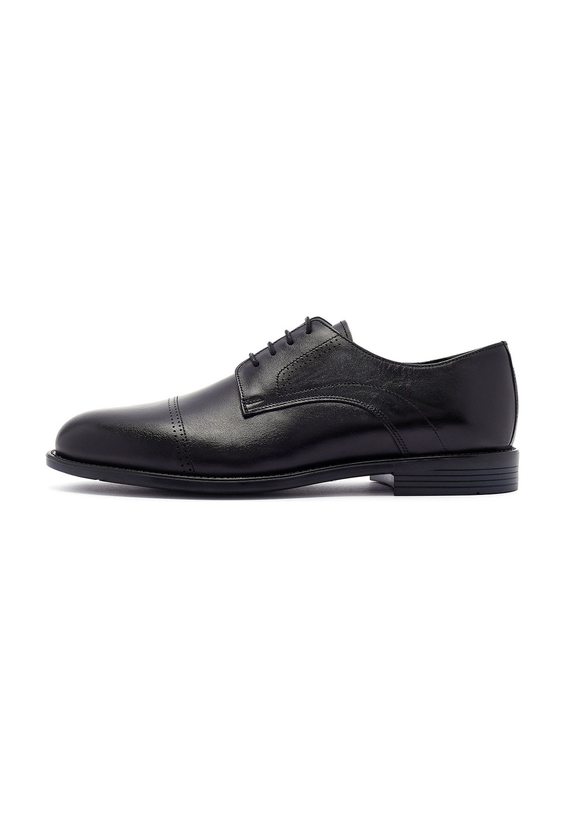 Klassische Schnürschuhe aus Leder Schnürschuh