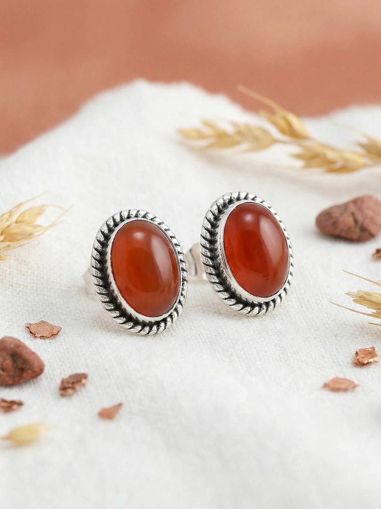 mantraroma Paar Ohrstecker NOHA aus 925 Silber mit Karneol (Paar, Paar Ohrringe mit Schmuckbeutel), 925 Sterling Silber Ohrringe für Damen
