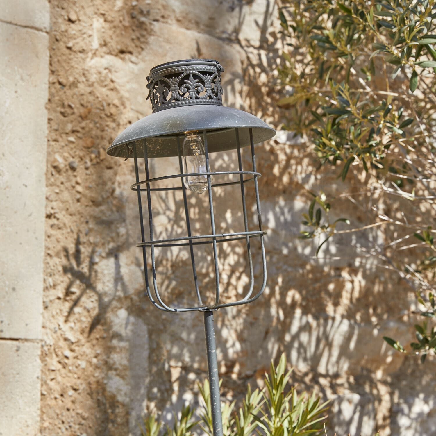 Mirabeau LED Laterne Solar-Laterne Nistos antikgrau