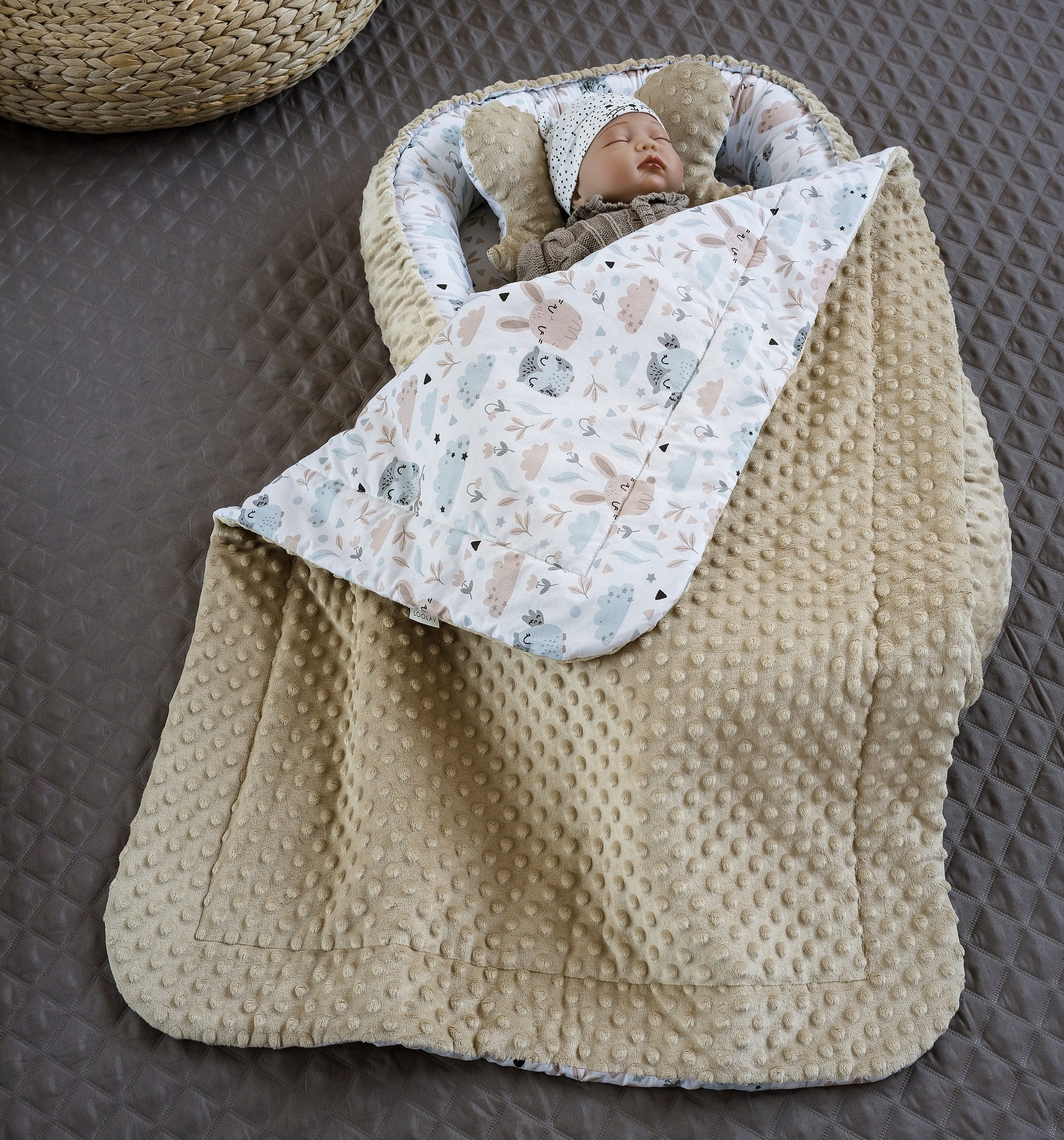 Baby-Reisebett HASE Beige Weiß/ MINKY Fleece BEIGE Babynest Babyausstattung