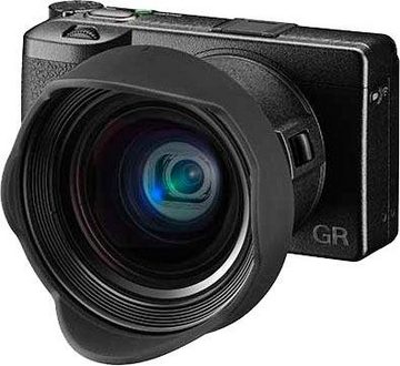 Ricoh Premium »GR III« Kompaktkamera (6 Elemente in 4 Gruppen (2 asphärische Elemente), 24,24 MP, Bluetooth, WLAN (Wi-Fi)
