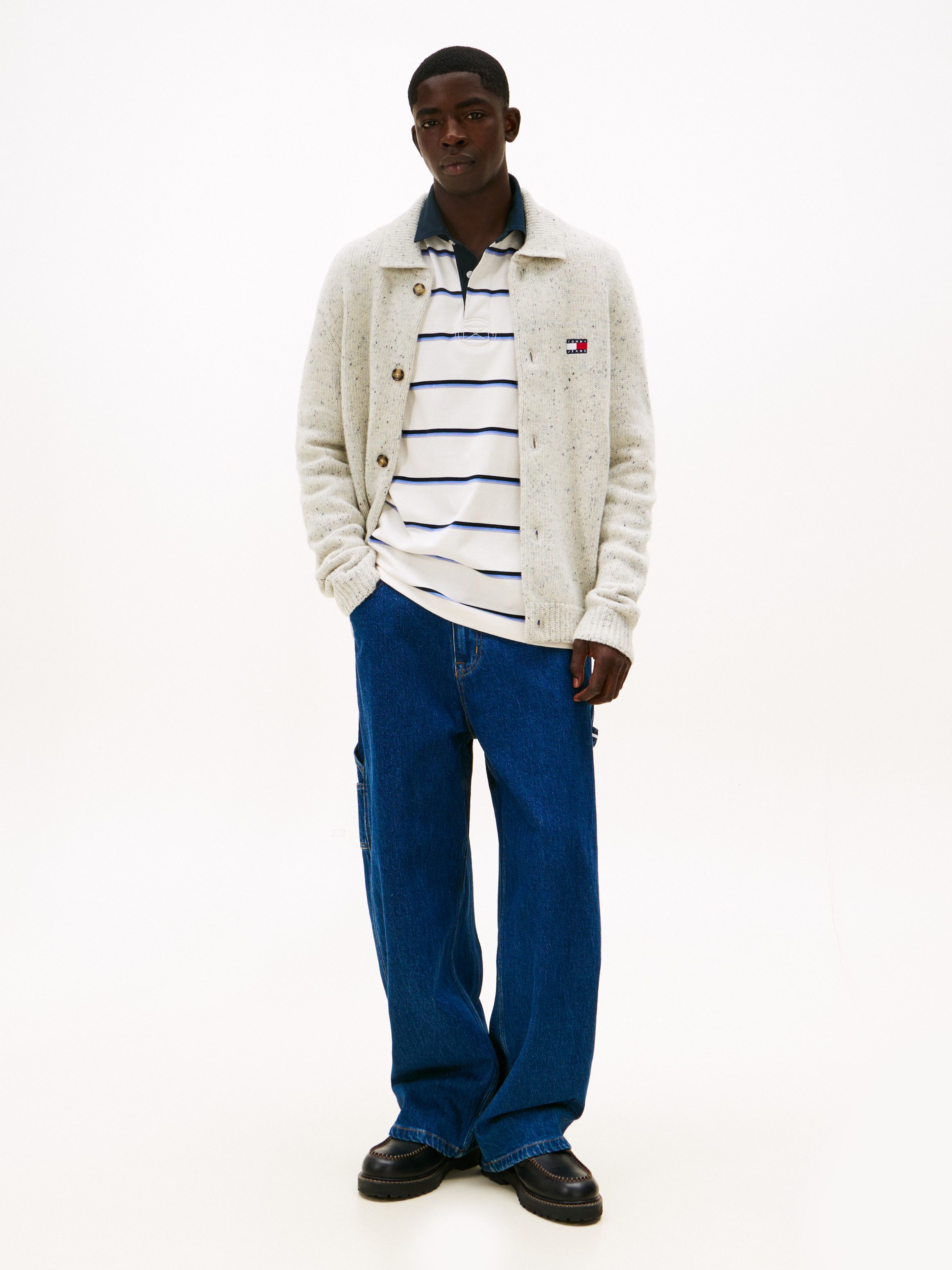 Tommy Jeans Cardigan TJM BADGE KNITTED regular fit, mit gerippten Kragen, melierte Struktur