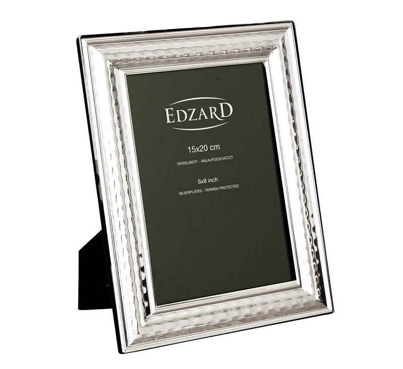 EDZARD Bilderrahmen »Urbino«, versilbert und anlaufgeschützt, für 15x20 cm Foto - Fotorahmen, Rahmen für Foto zum Aufhängen und Hinstellen