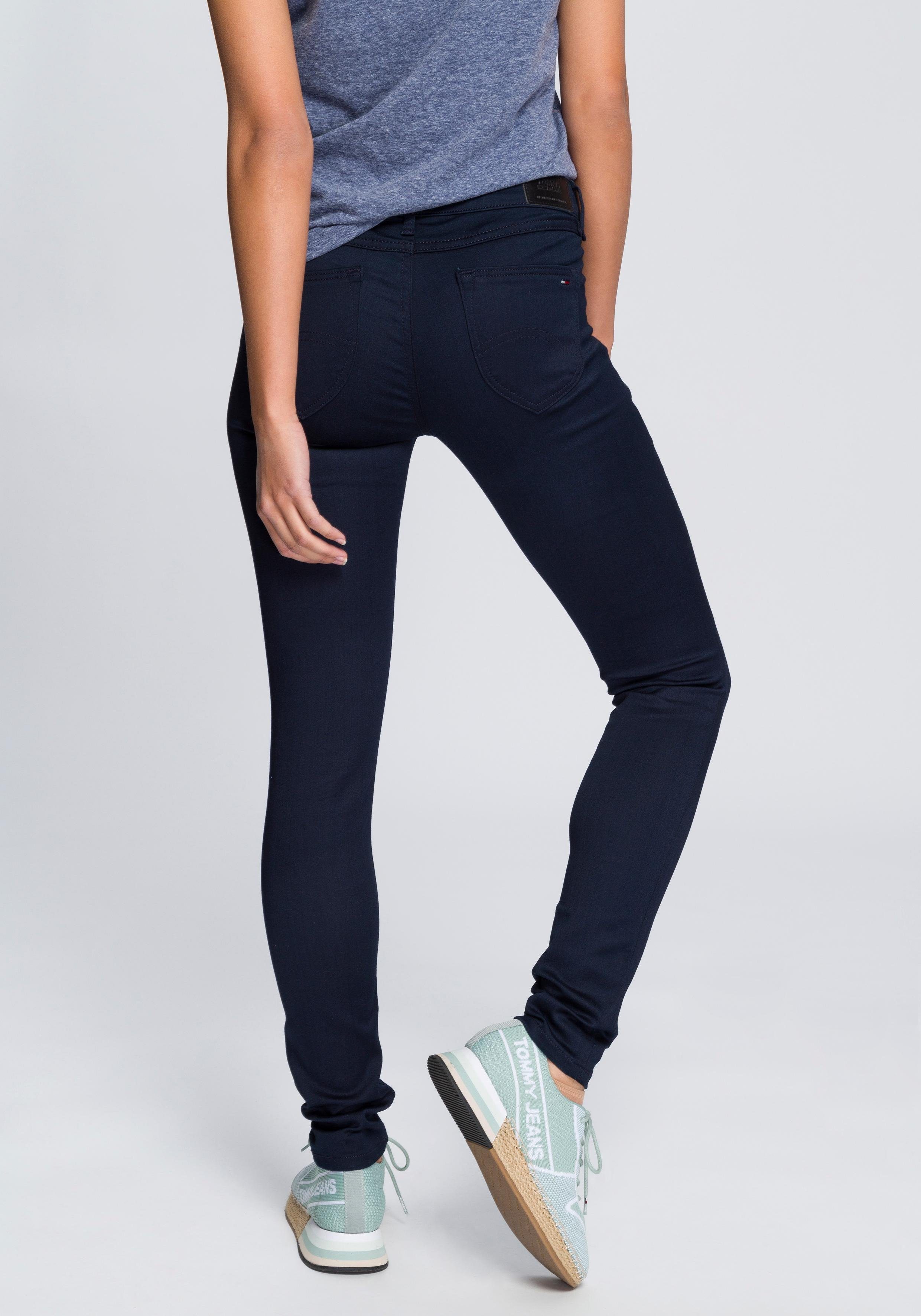 TOMMY JEANS Skinny-fit-Jeans »LOW RISE SKINNY SOPHIE BGBST« mit  Fade-Effekten, Tommy Streifen auf der Coinpocket & Tommy Jeans Badge online  kaufen | OTTO