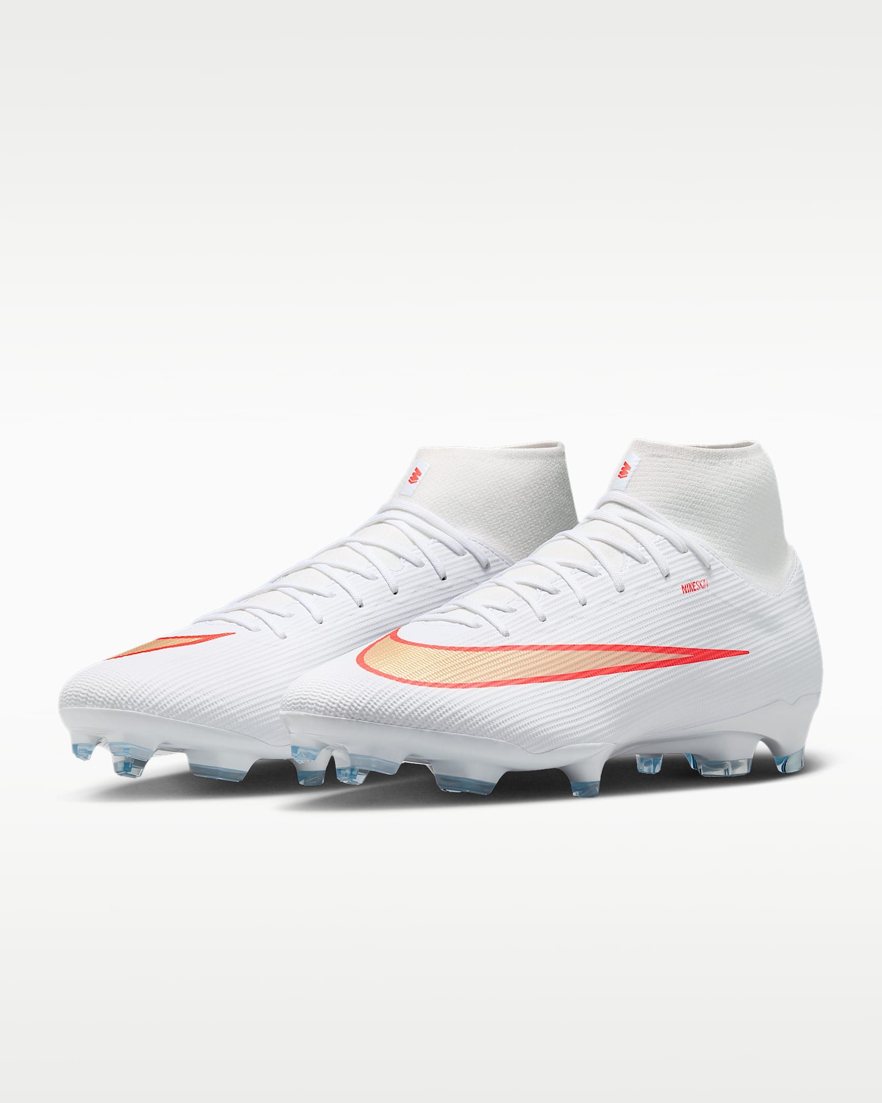 Nike Mercurial Superfly 11 Academy Fußballschuh Außensohle für Rasen und Kunstrasen, speziell für feste Böden