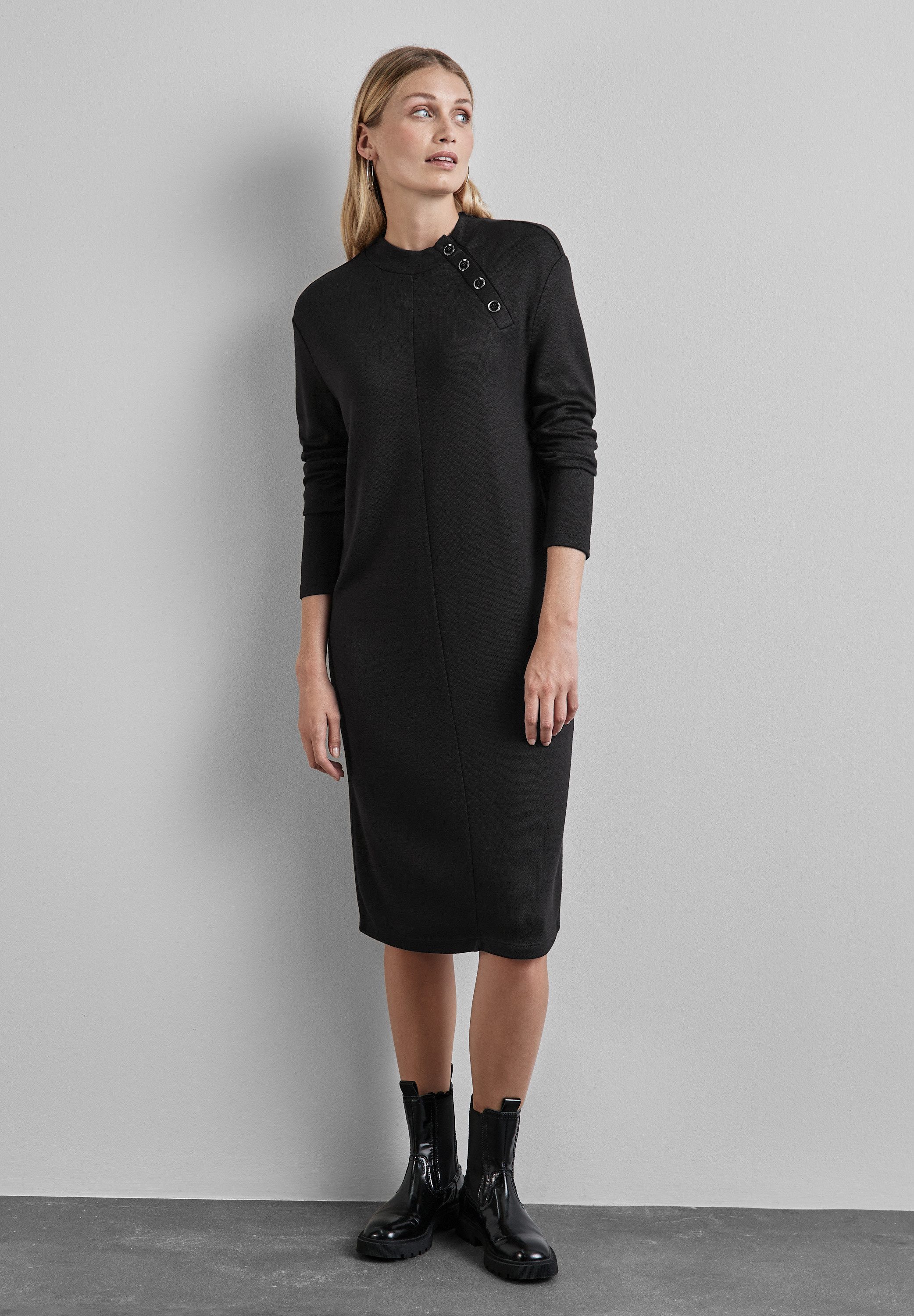 Midikleid
