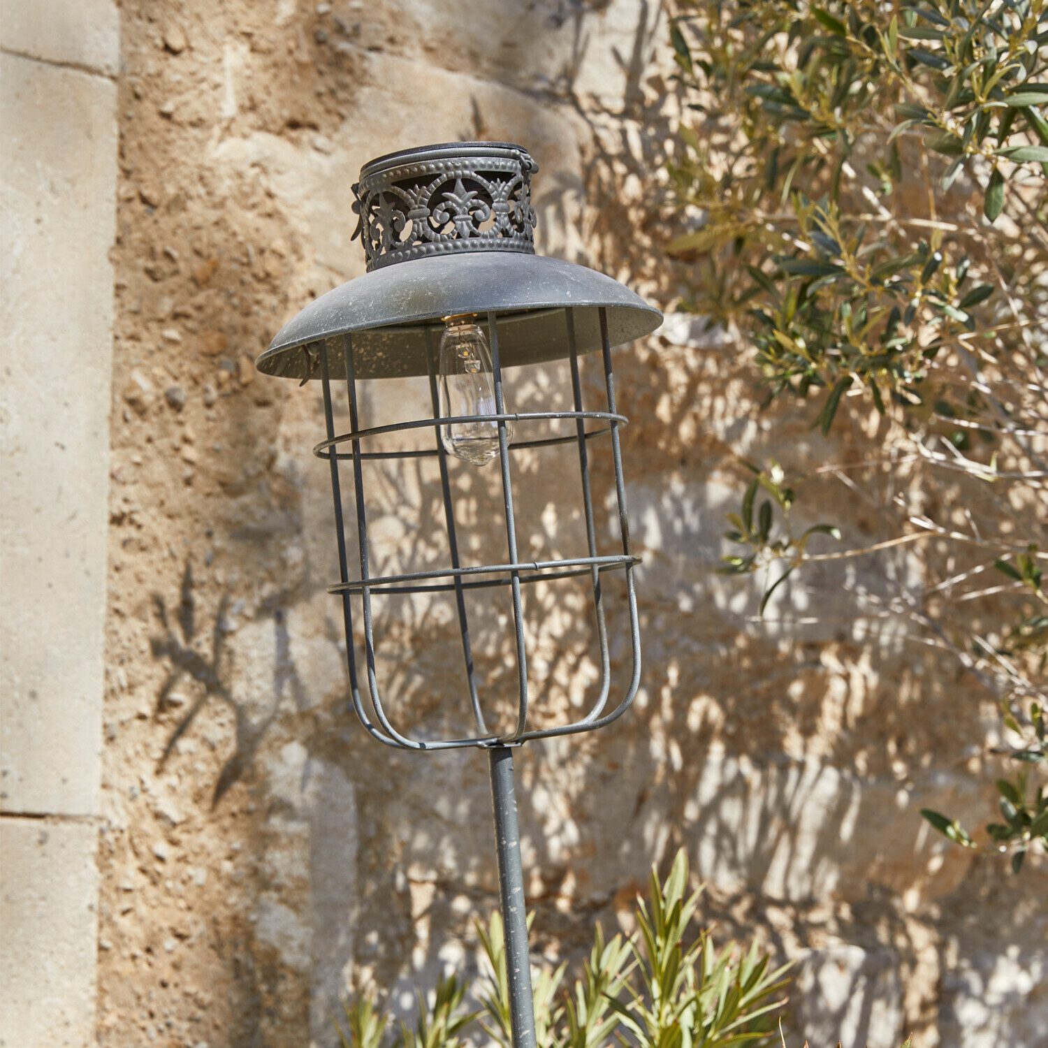 Mirabeau LED Laterne Solar-Laterne Nistos antikgrau