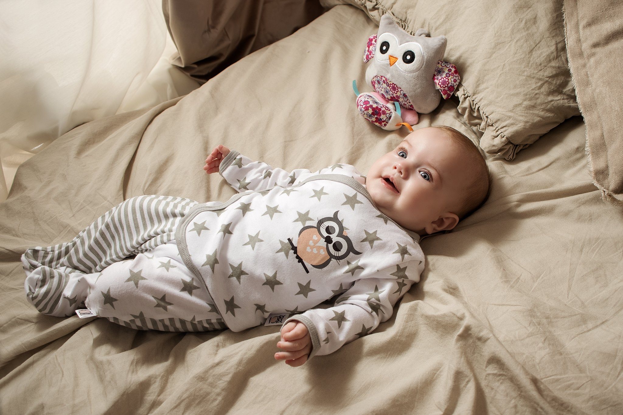 Mädchen Baby Hose mit Baumwolle Fuß, Wickelbody, Body, Strampler, 7-tlg., 100% Makoma Erstausstattungspaket Eule (Set, Mütze)