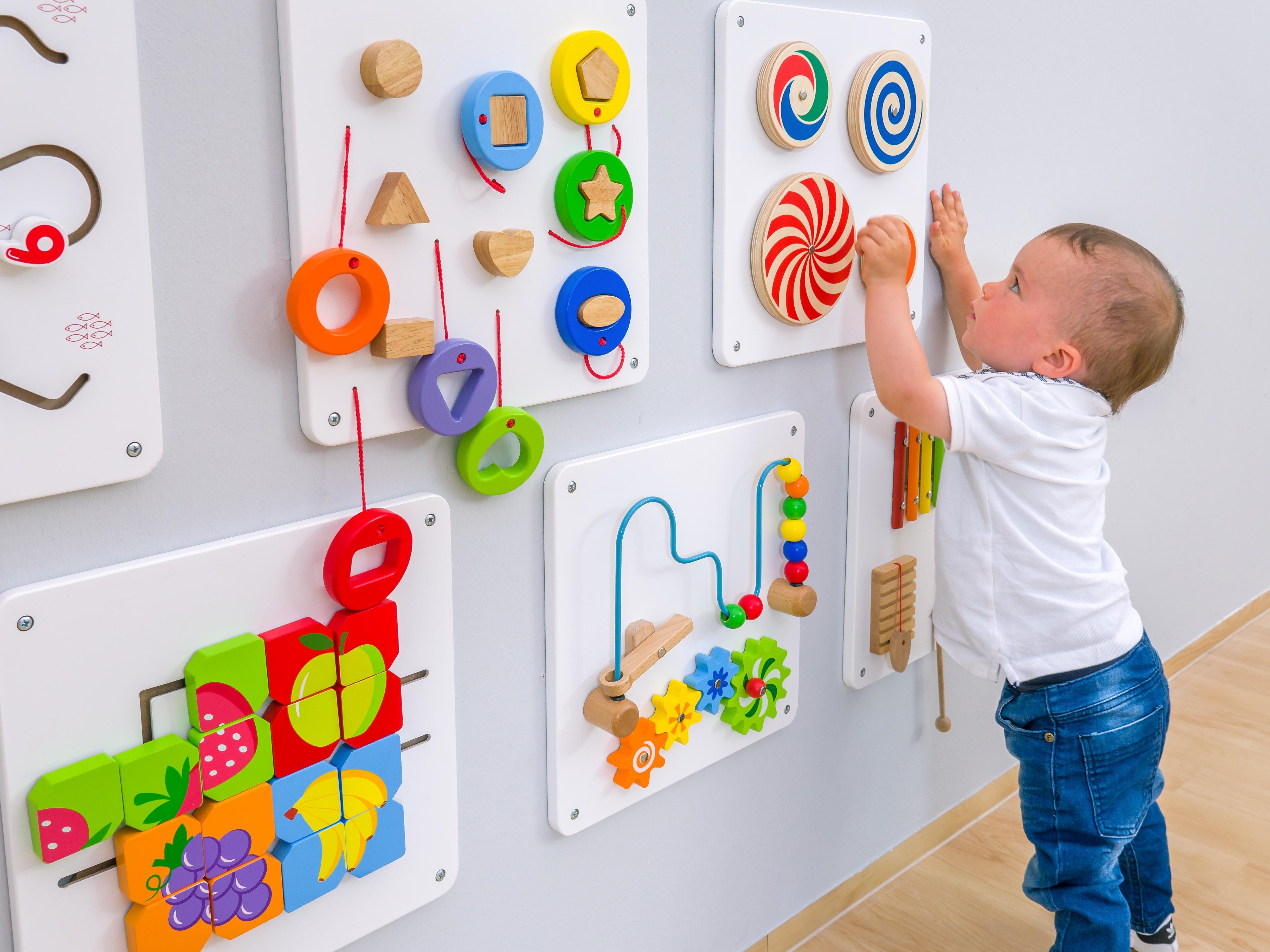 Betzold Motorikbrett Wandelemente Set 1, 6er-Set – Holz-Wandspielset für Kinder