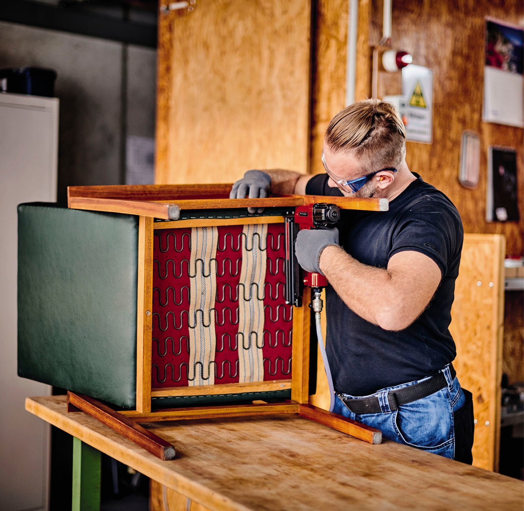 Einhell Druckluft-Tacker TC-PN 50, 8,3 bar, inkl. Zubehör und Transportkoff günstig online kaufen