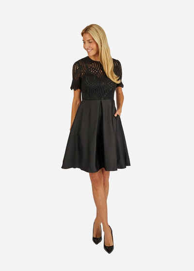 Kleo Cocktailkleid Taillenbetontes Cocktailkleid mit Spitze im Skaterlook mit ausgestelltem Rock